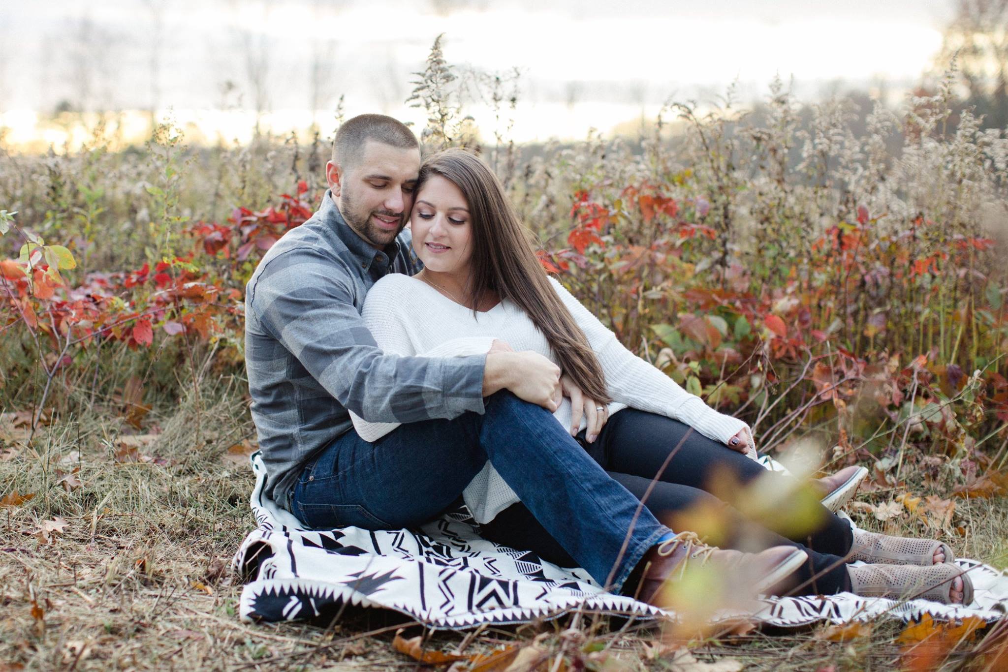 Moffat Estste Moscow PA Fall Engagement Session Photos_8.jpg