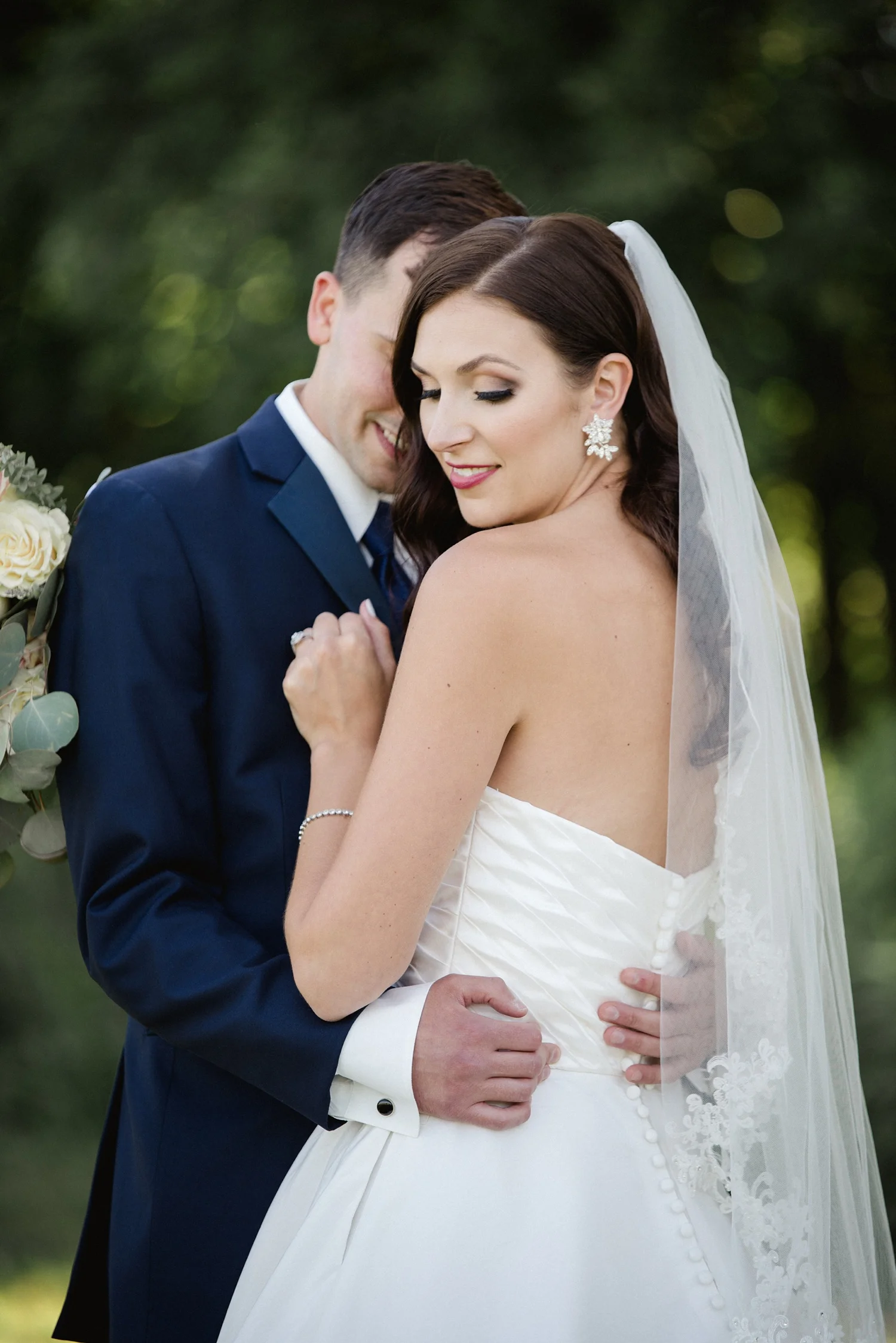 Lindsey + Ryan | A Montdale Country Club Wedding_0034.jpg