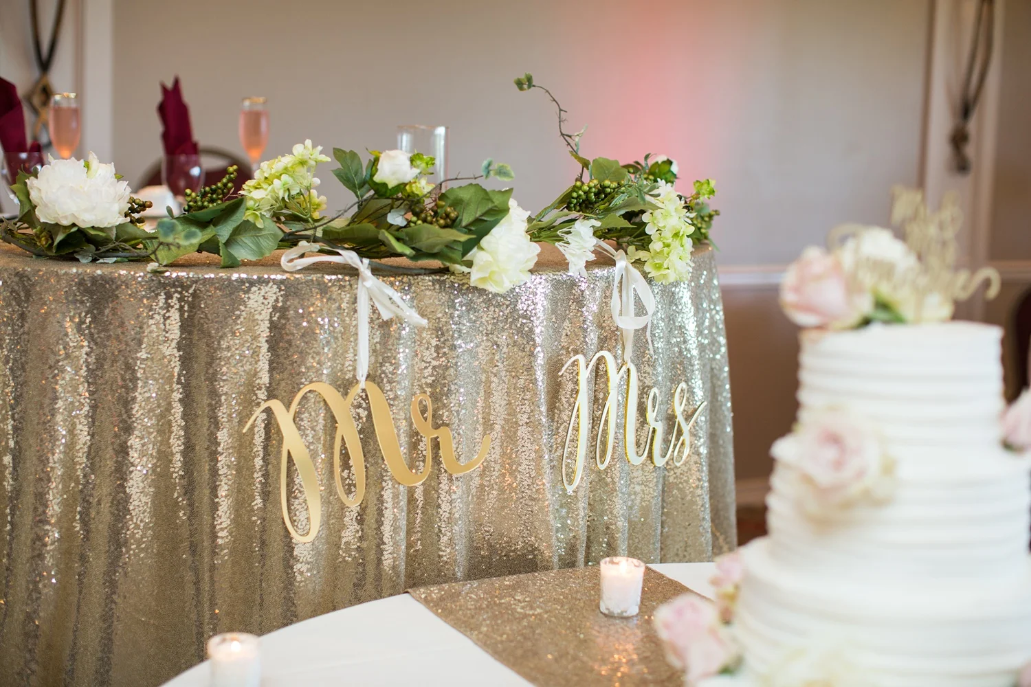 Lindsey + Ryan | A Montdale Country Club Wedding_0098.jpg