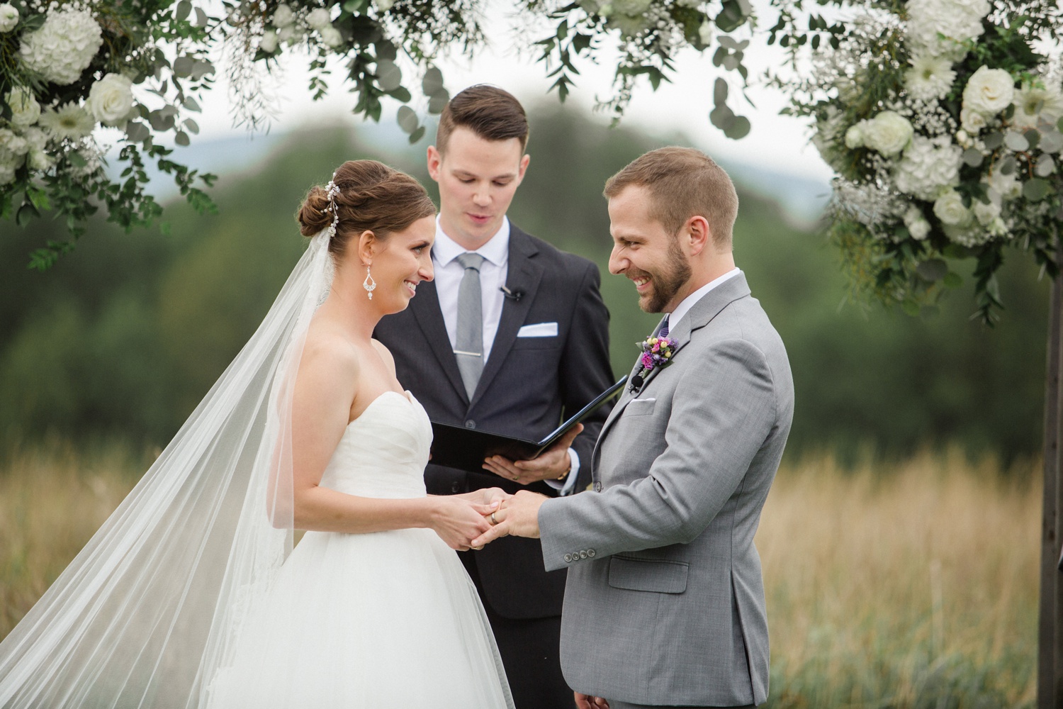 Farm at Cottrell Lake Fall Wedding_0071.jpg