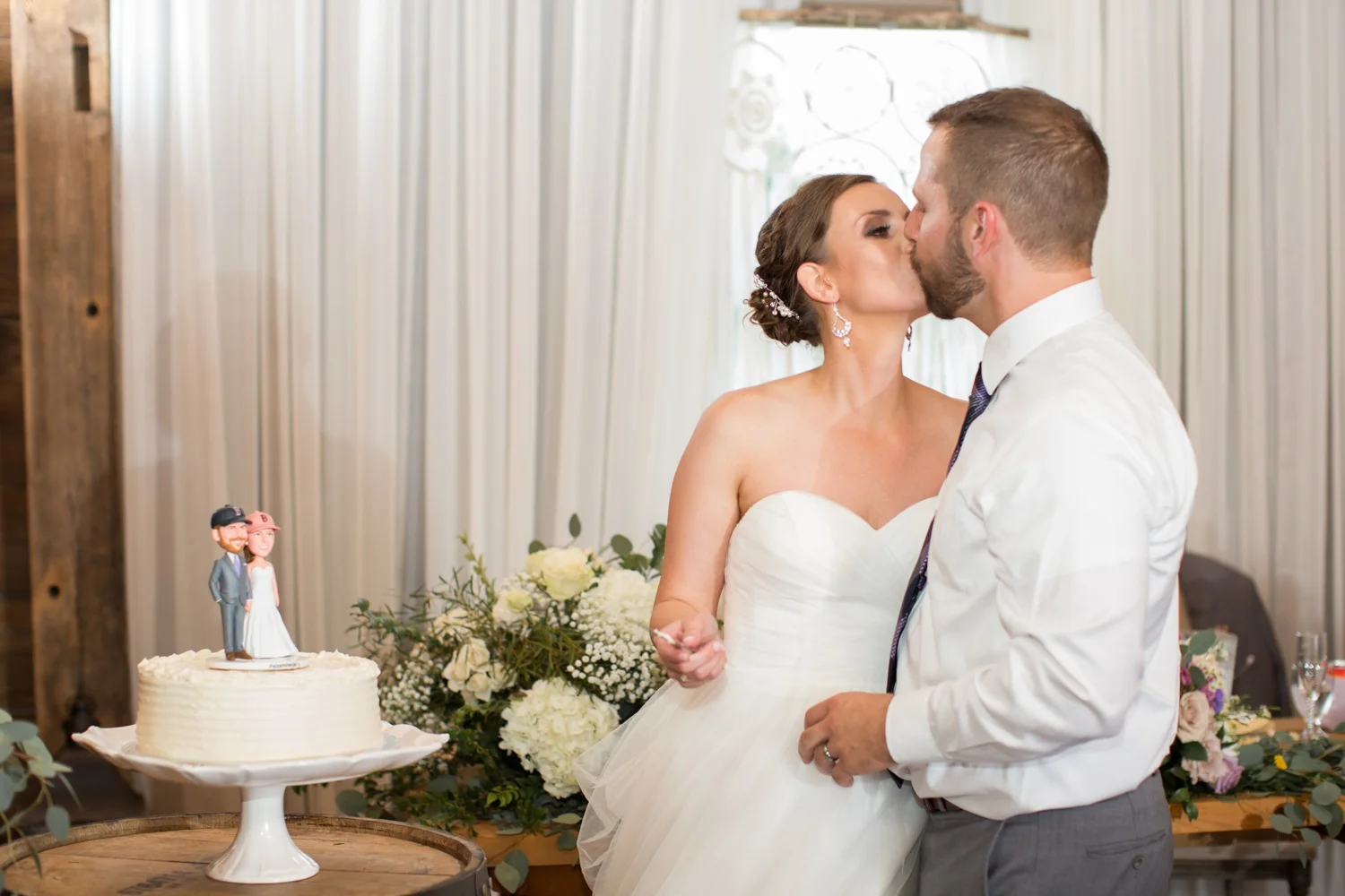 Farm at Cottrell Lake Fall Wedding_0166.jpg