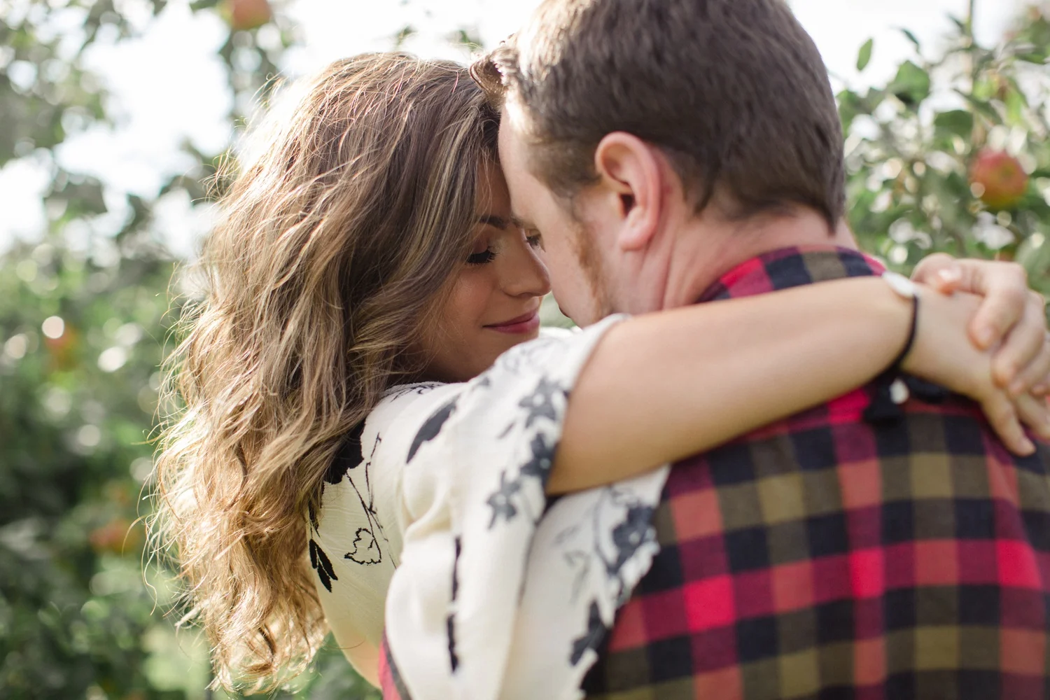 Roba’s Apple Orchard Engagement Session_0007.jpg