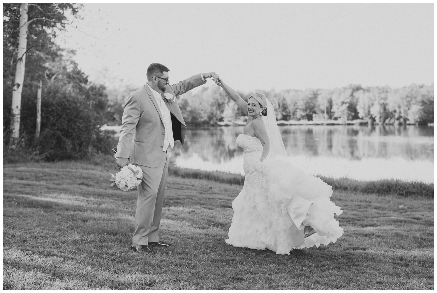 Fall Montdale Country Club Wedding Photos JJ_0091.jpg