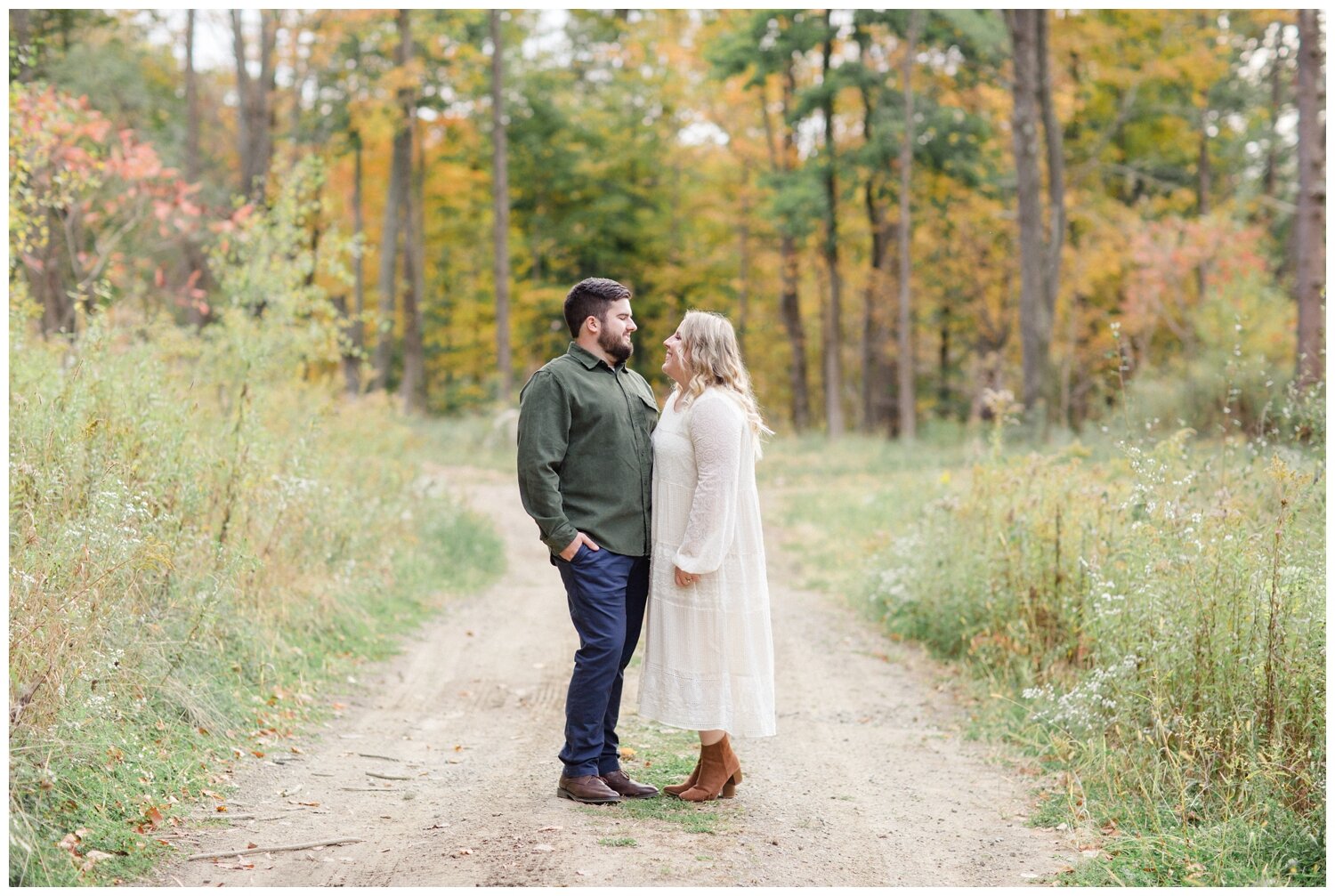 Clarks Summit PA Fall Engagement Session_0024.jpg
