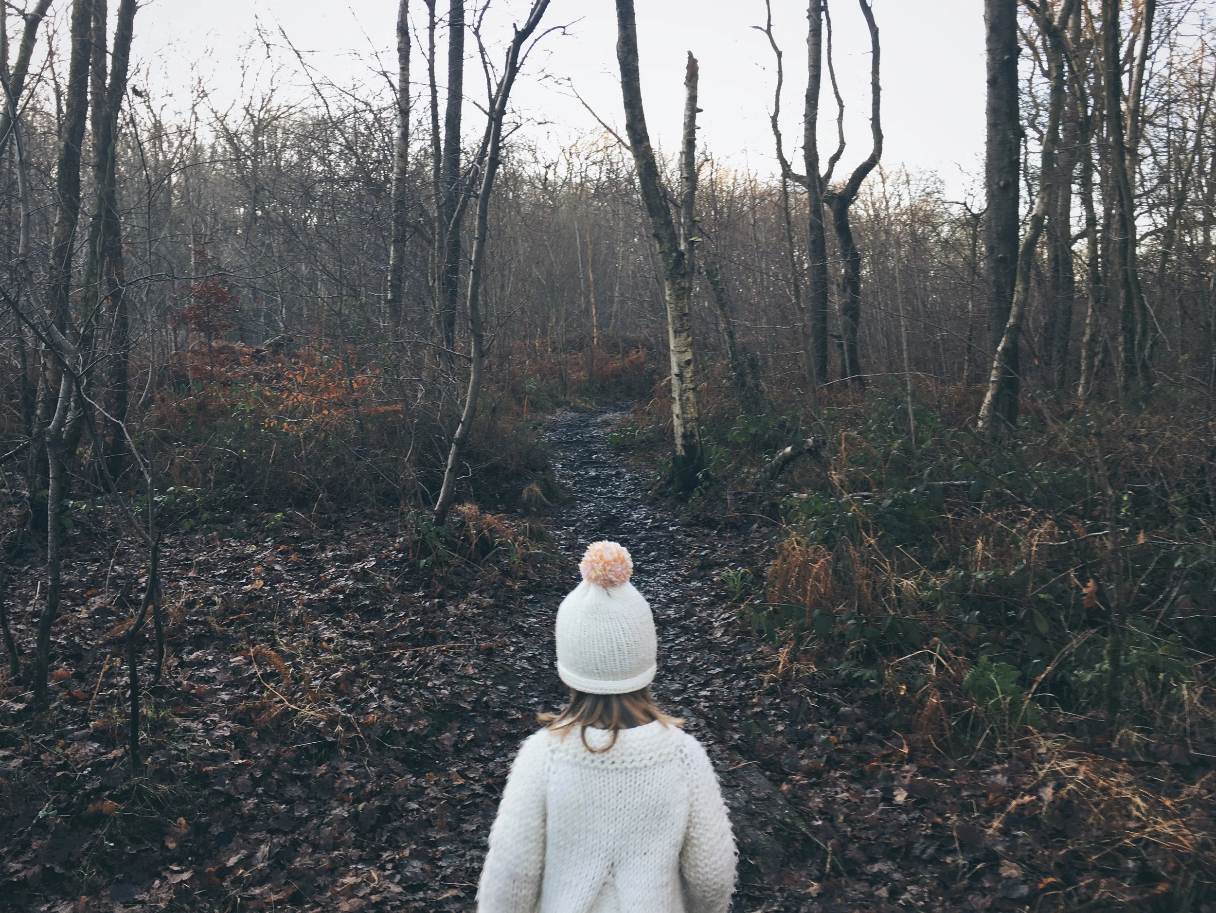 Knitted pompom hat - christmas 2016 | carolyn carter blog