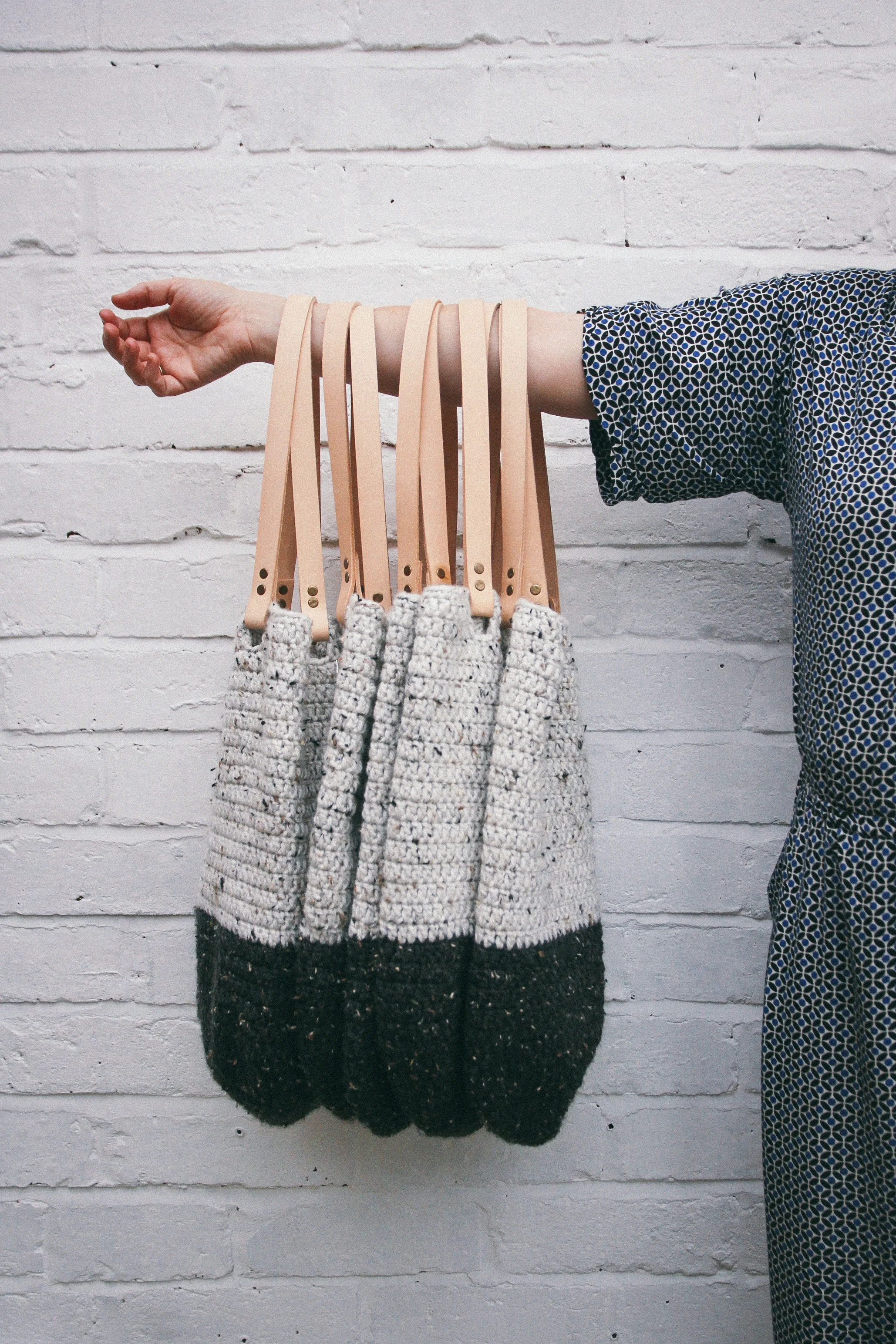 Crochet shoulder tote | carolyn carter