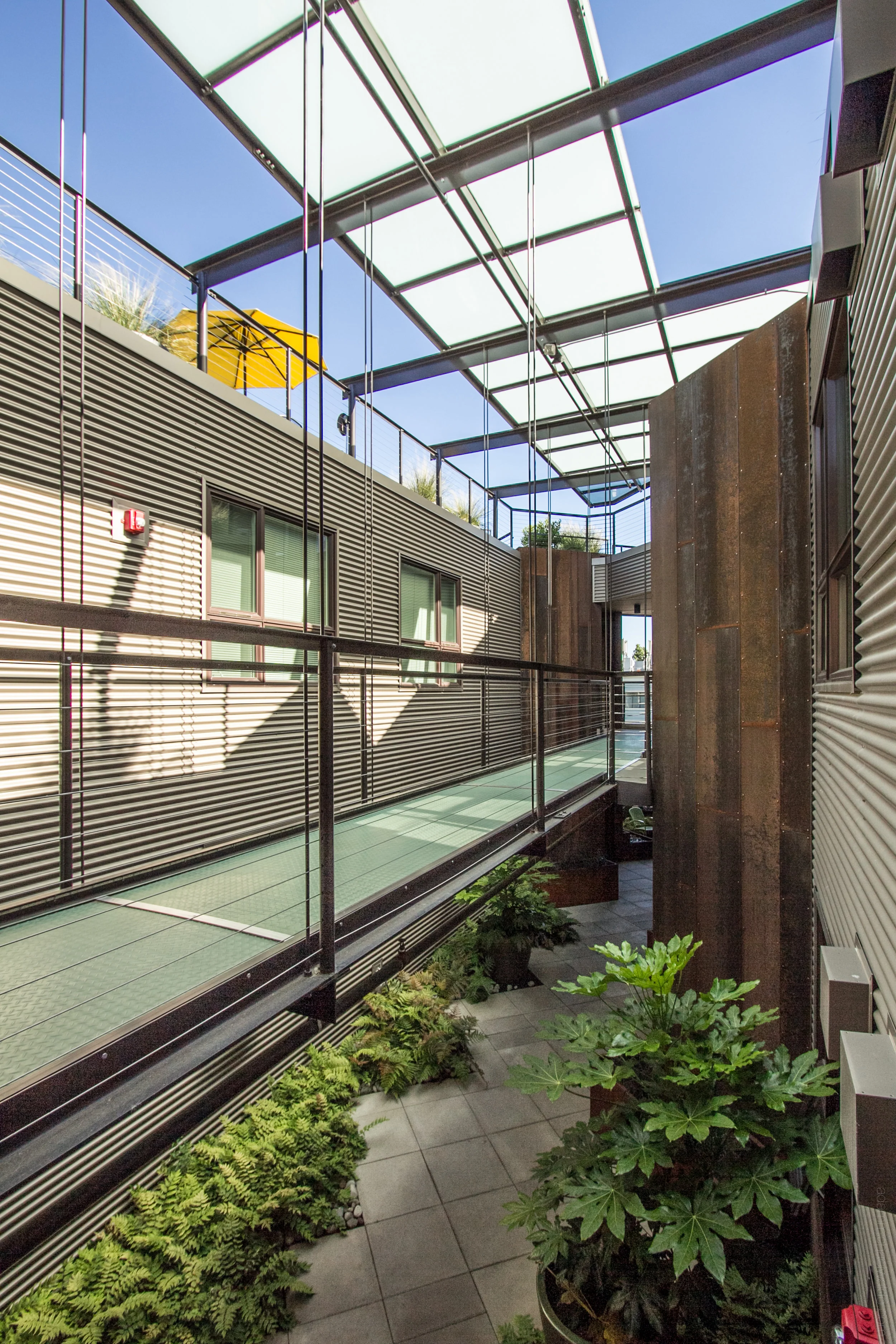 atrium-1028.jpg