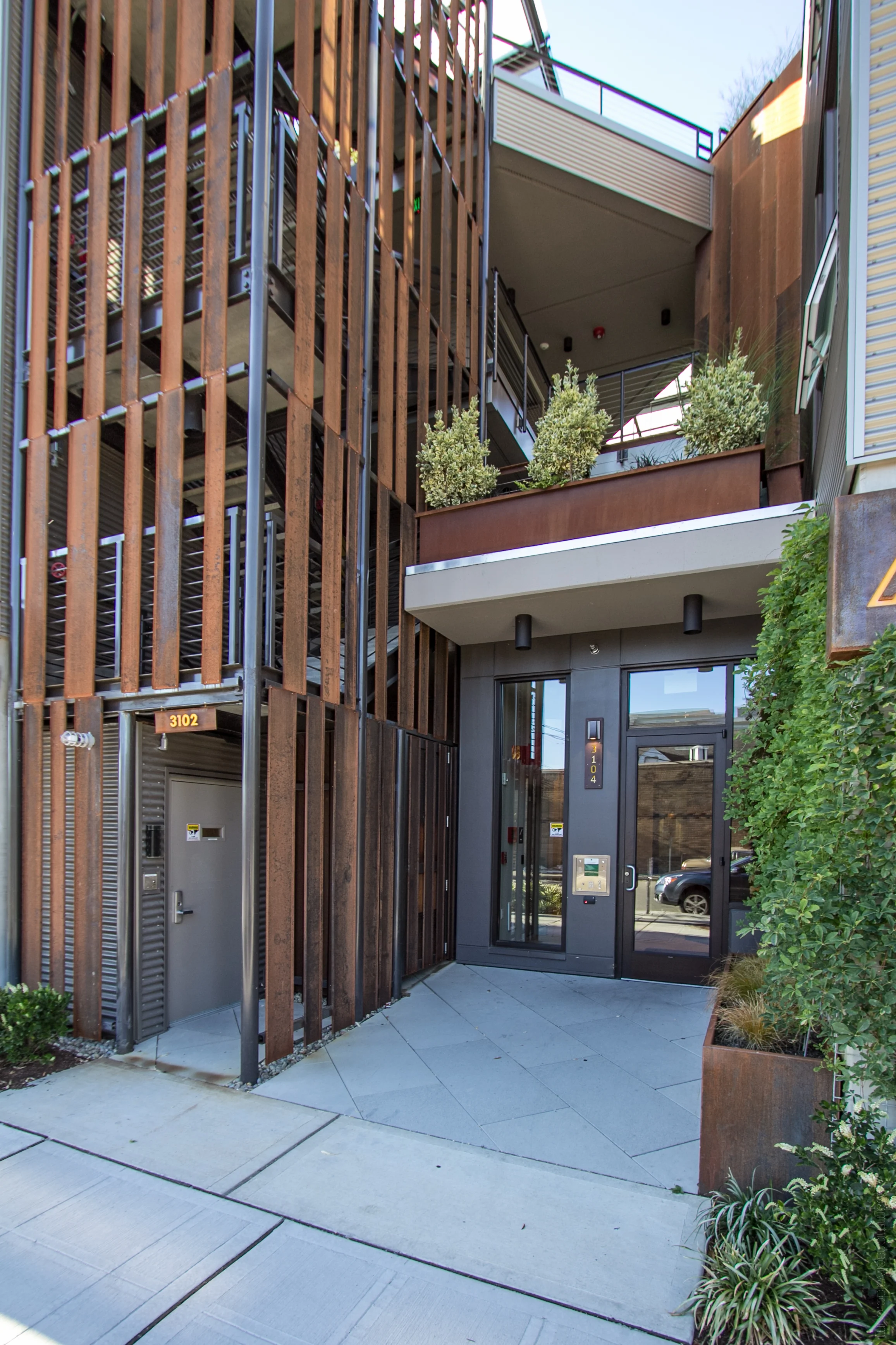 atrium-1049.jpg