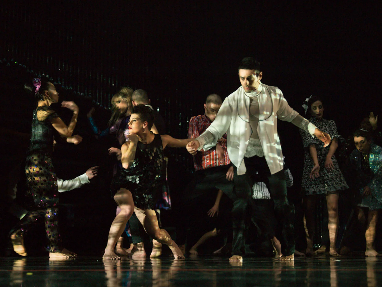  MUSIC FOR A WHILE  Choreografie-  Mei Hong Lin  Dramaturgie - Katharina John  