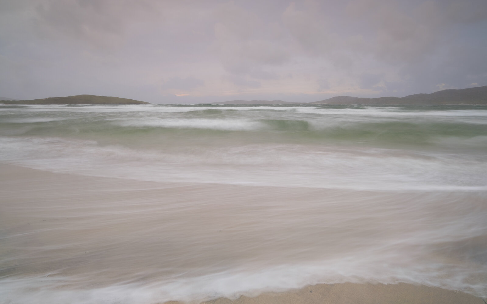 Incoming tide