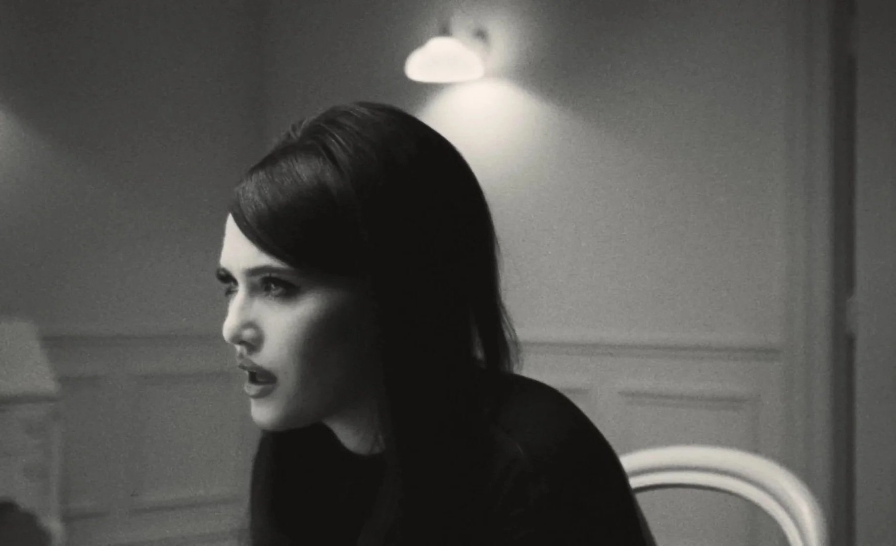 Sienna Spiro - Die On This Hill