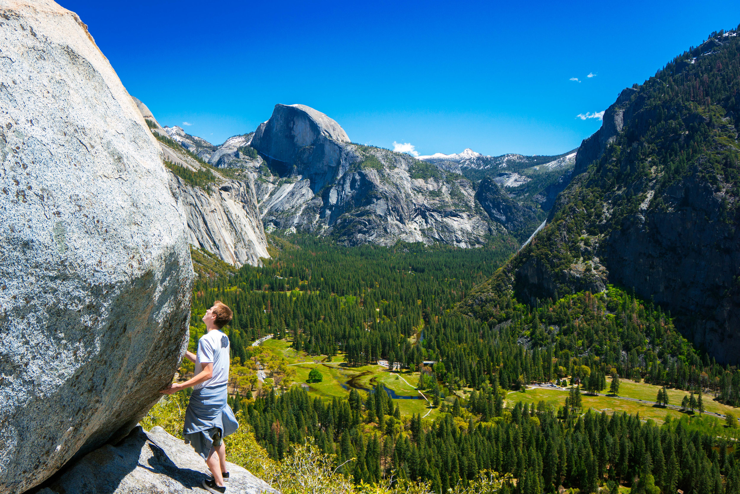 The pricless moment when someone sees Yosemite Valley for the first time