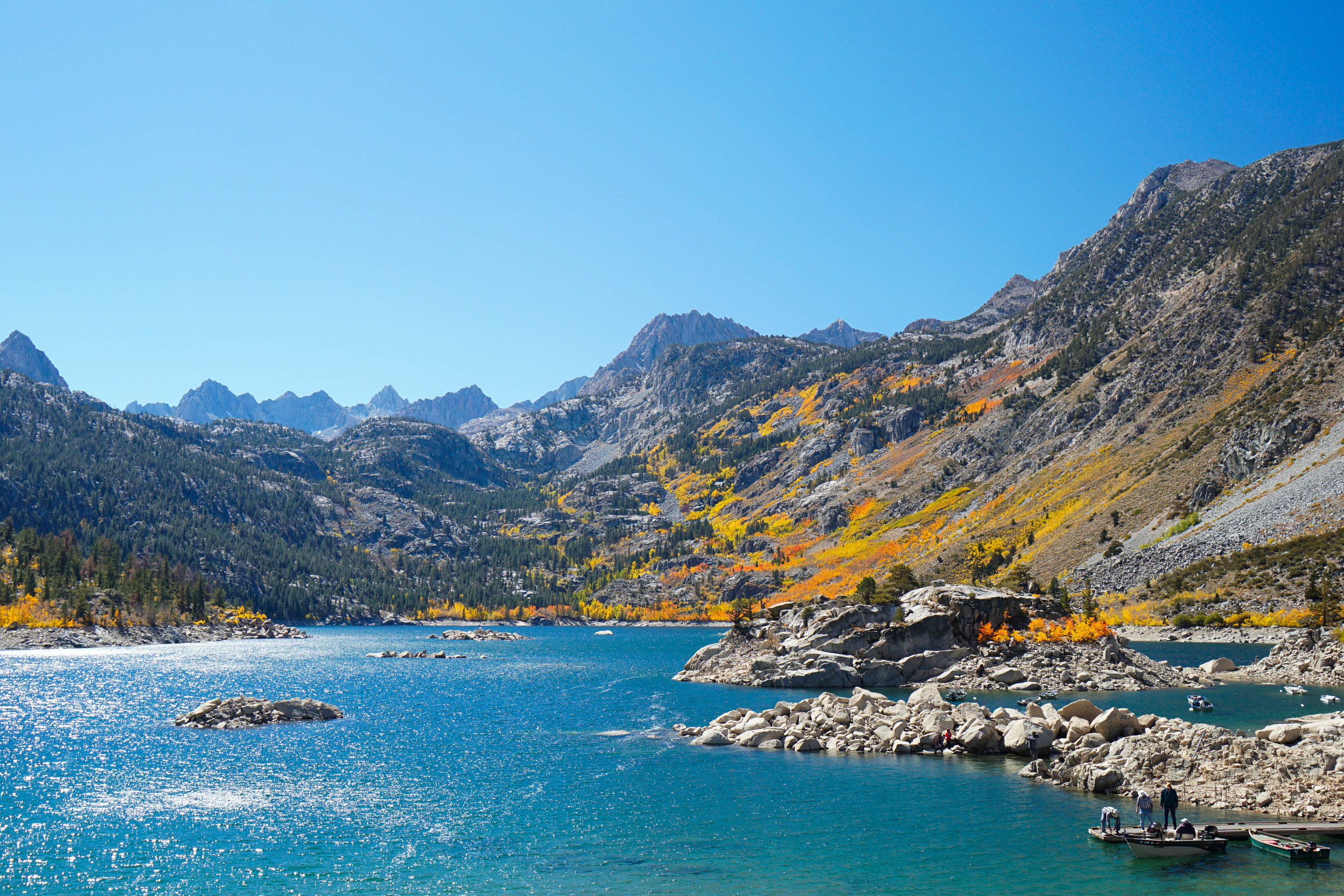 Who says California doesn't have seasons? We come upon a Fall Spectacular at our 1st lake of the day.