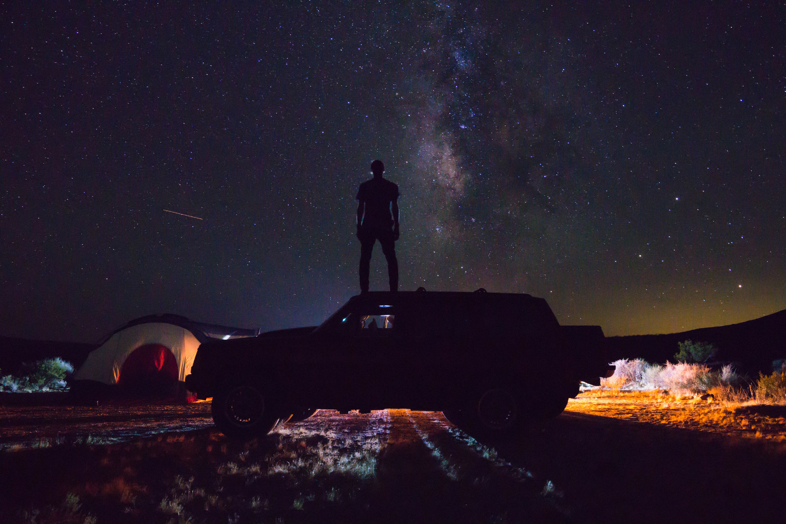 Spaced out. After 5+ hours of driving we arrive in the Mojave Desert, engulfed by the stars.