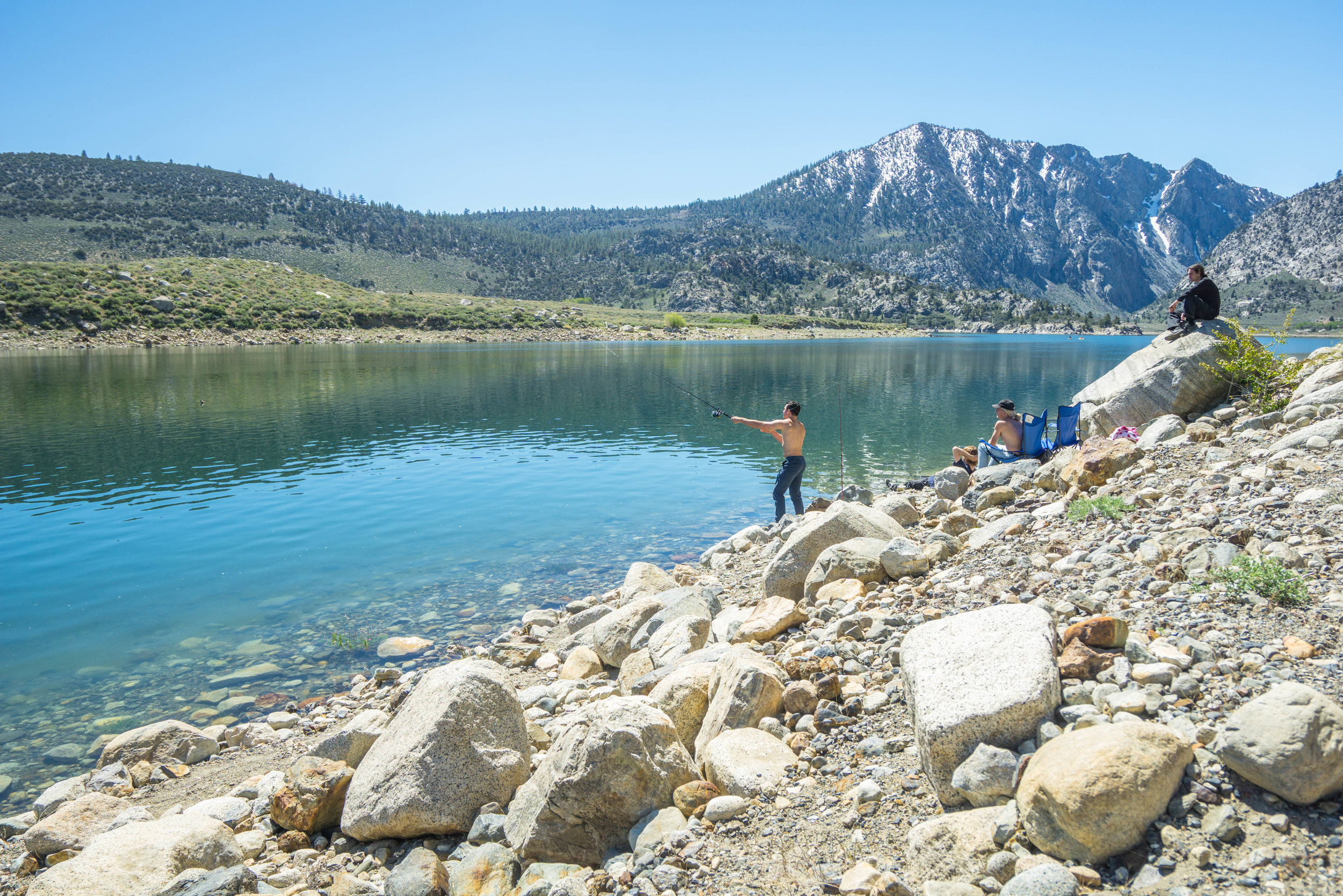 Deciding to test our luck, we head down to the lake & cast out a line in the hope of snagging some trout.