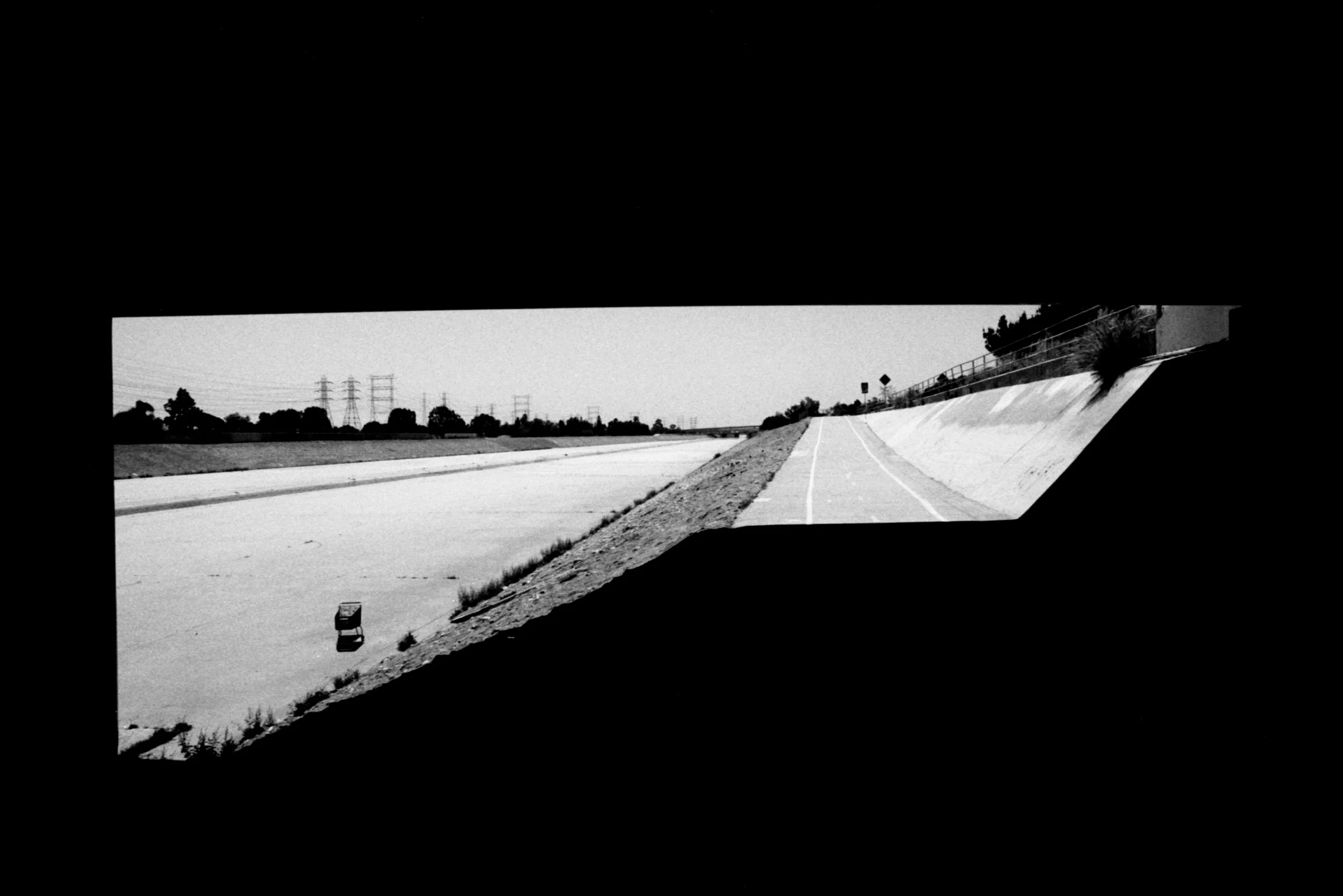 Riverbed_R_0019.jpg