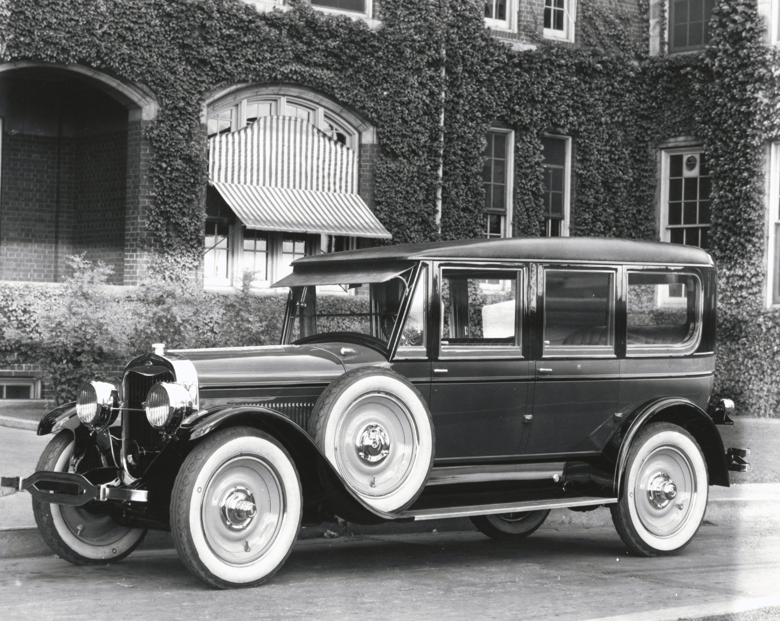 1924 Lincoln Fleetwood Limousine neg 152441-8.jpg