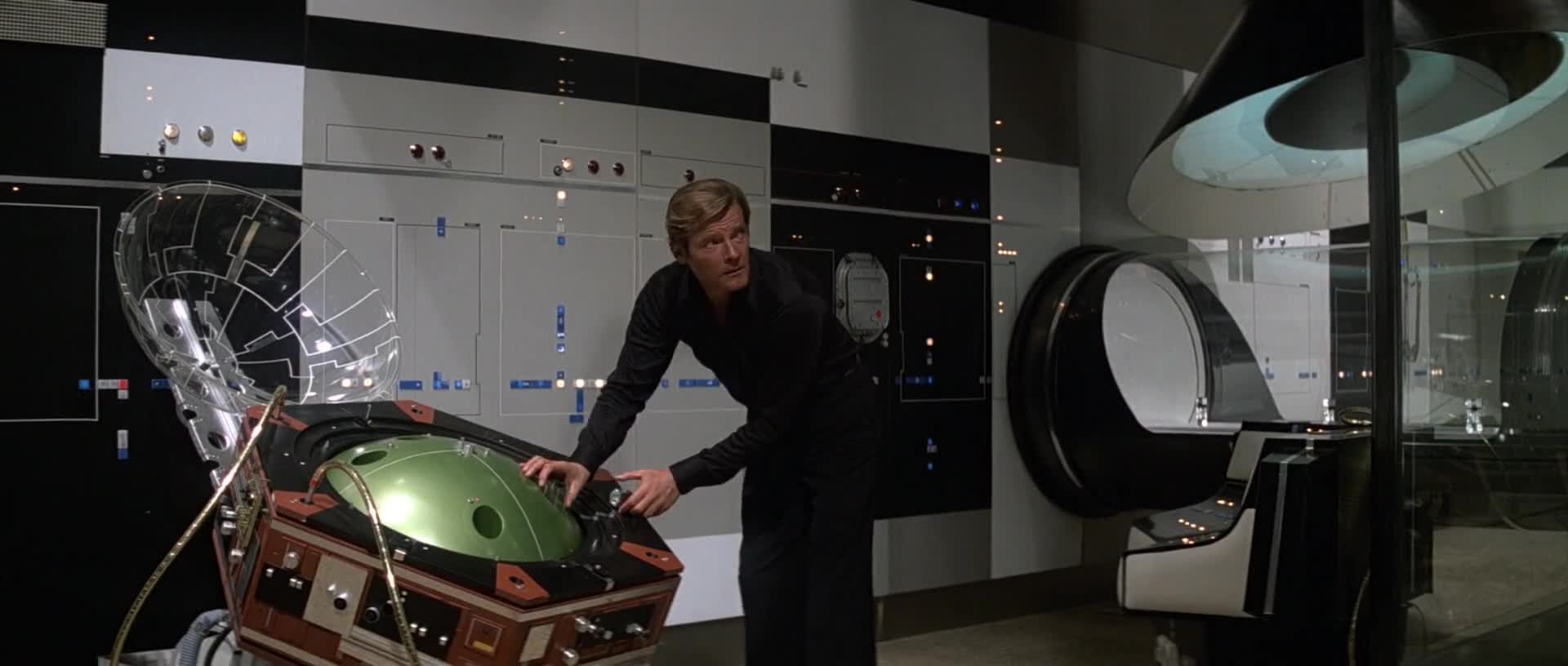 moonraker.jpg
