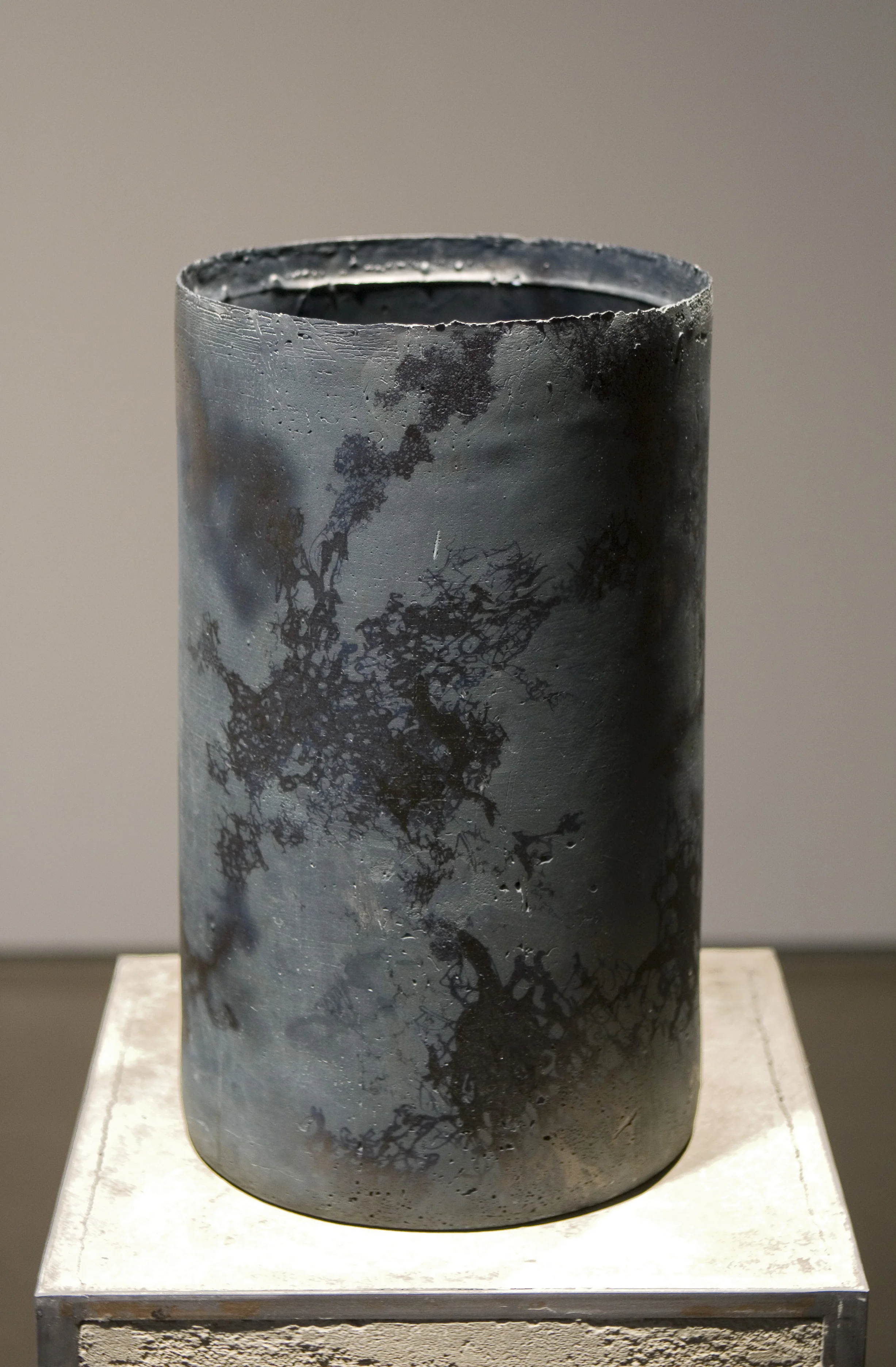 Lunate cast porcelain, ceramic decals