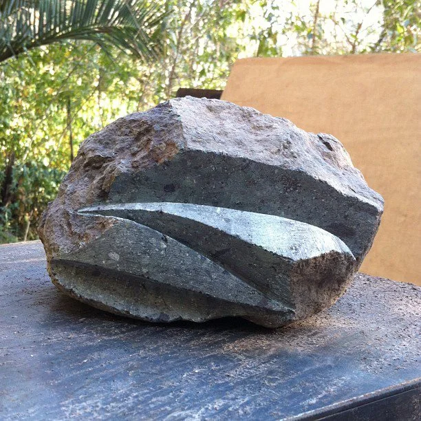  Contrapunto  Volcanic Stone 