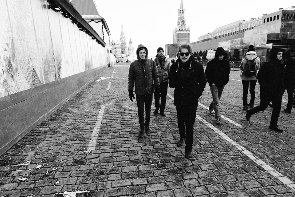 Our-Last-Night-2014-Moscow-Russia-by-Matty-Vogel-20.jpg