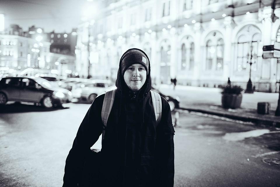 Our-Last-Night-2014-Moscow-Russia-by-Matty-Vogel-032.jpg
