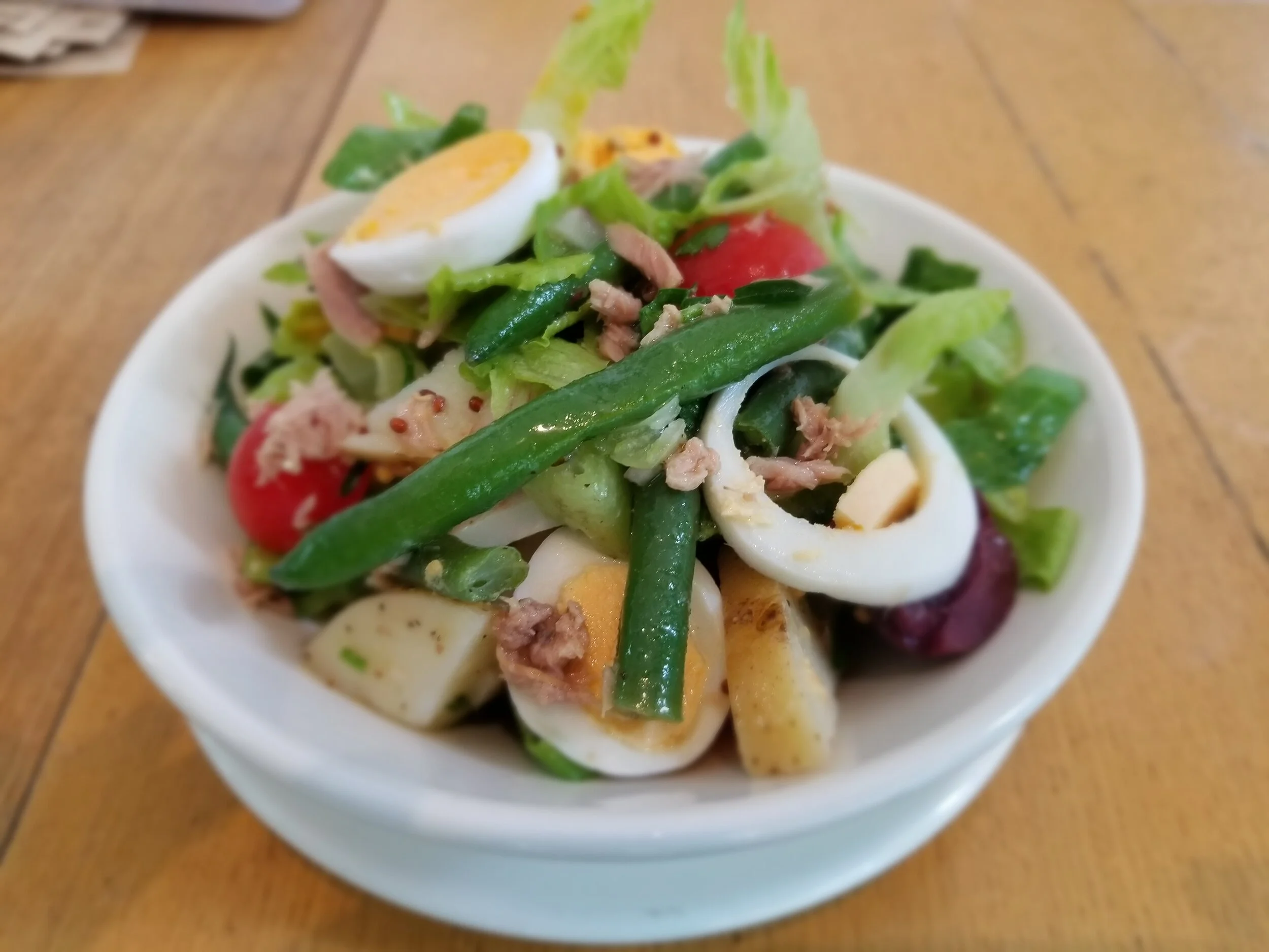 tuna nicoise salad 2.jpg
