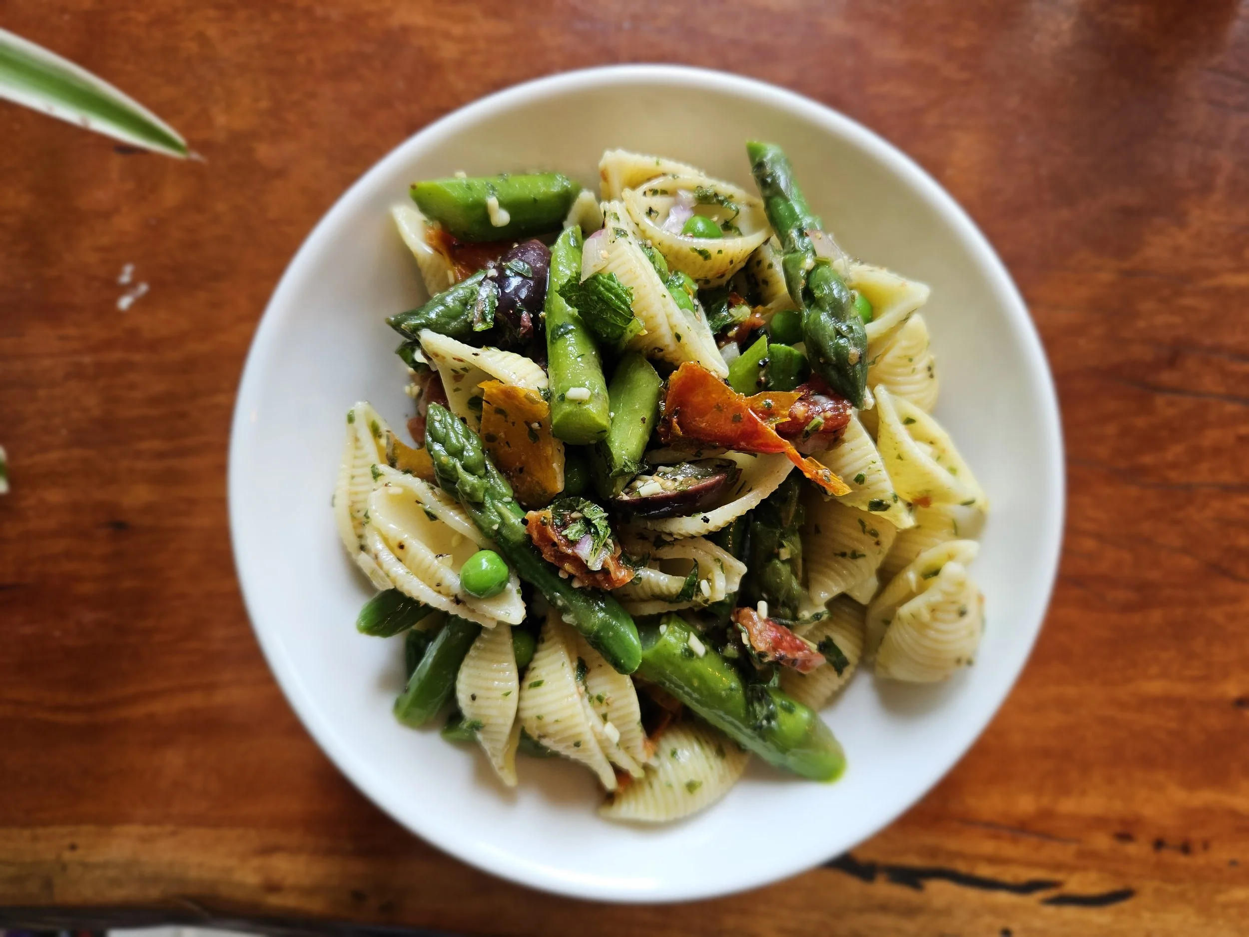 Pasta, asparagus & mint pesto salad.jpg