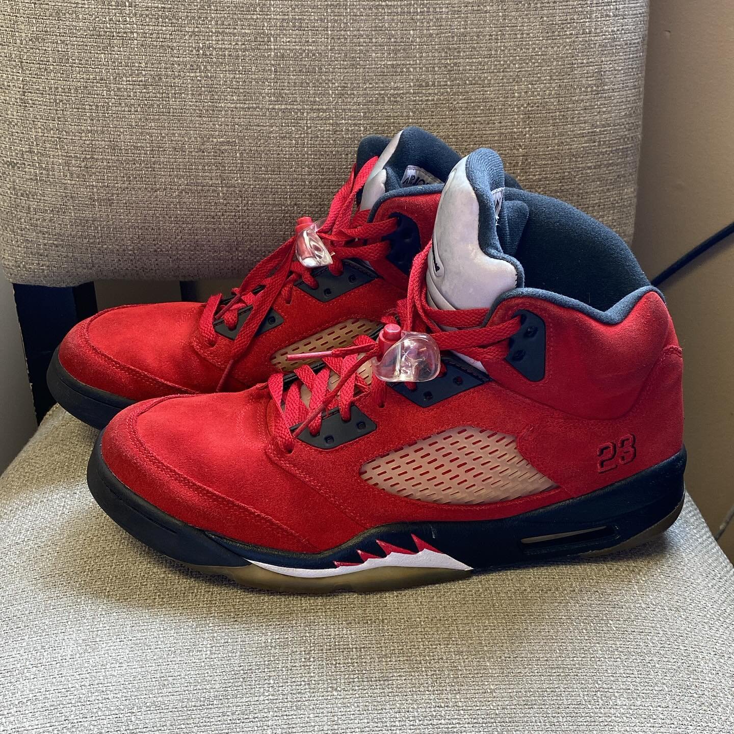Men&rsquo;s Tennis Size 12, $99.95