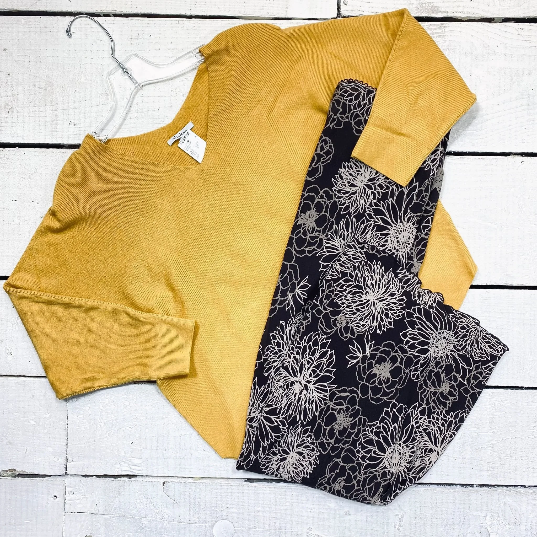 Vila Milano Top Size M, $14.95
Old Navy Skirt Size 6, $10.95