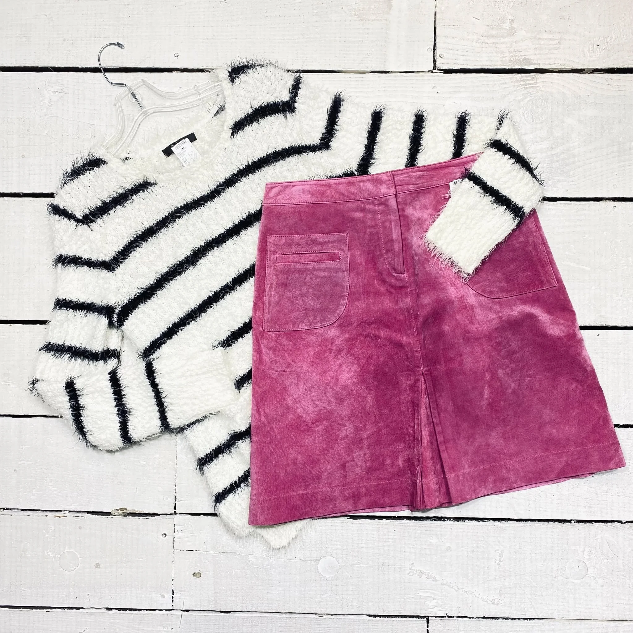 Style &amp; Co Top Size M, $15.95
Lilly Pulitzer Suede Skirt Size 6, $18.95