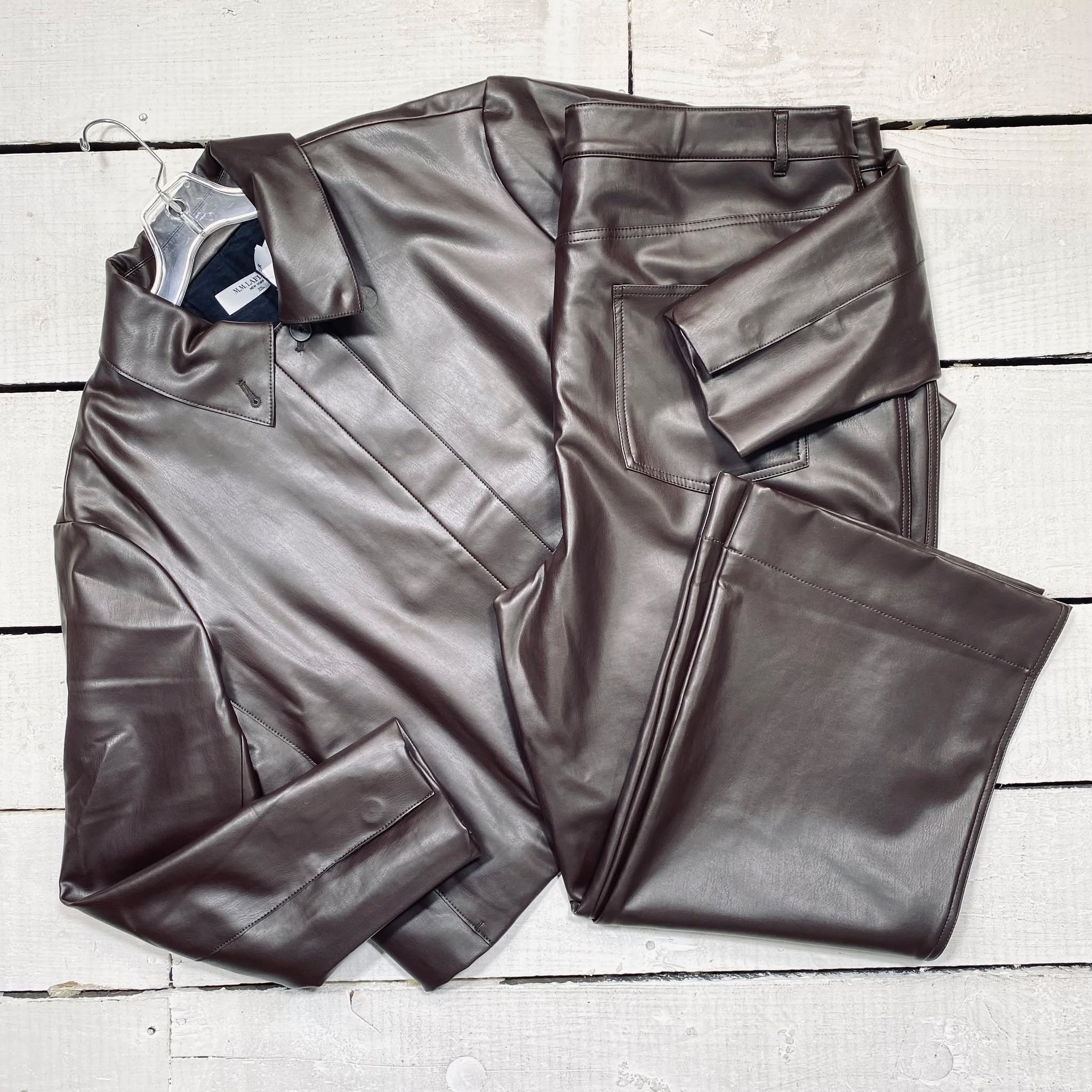 M. M LAFLEUR Pants Set Size 18, $89.95