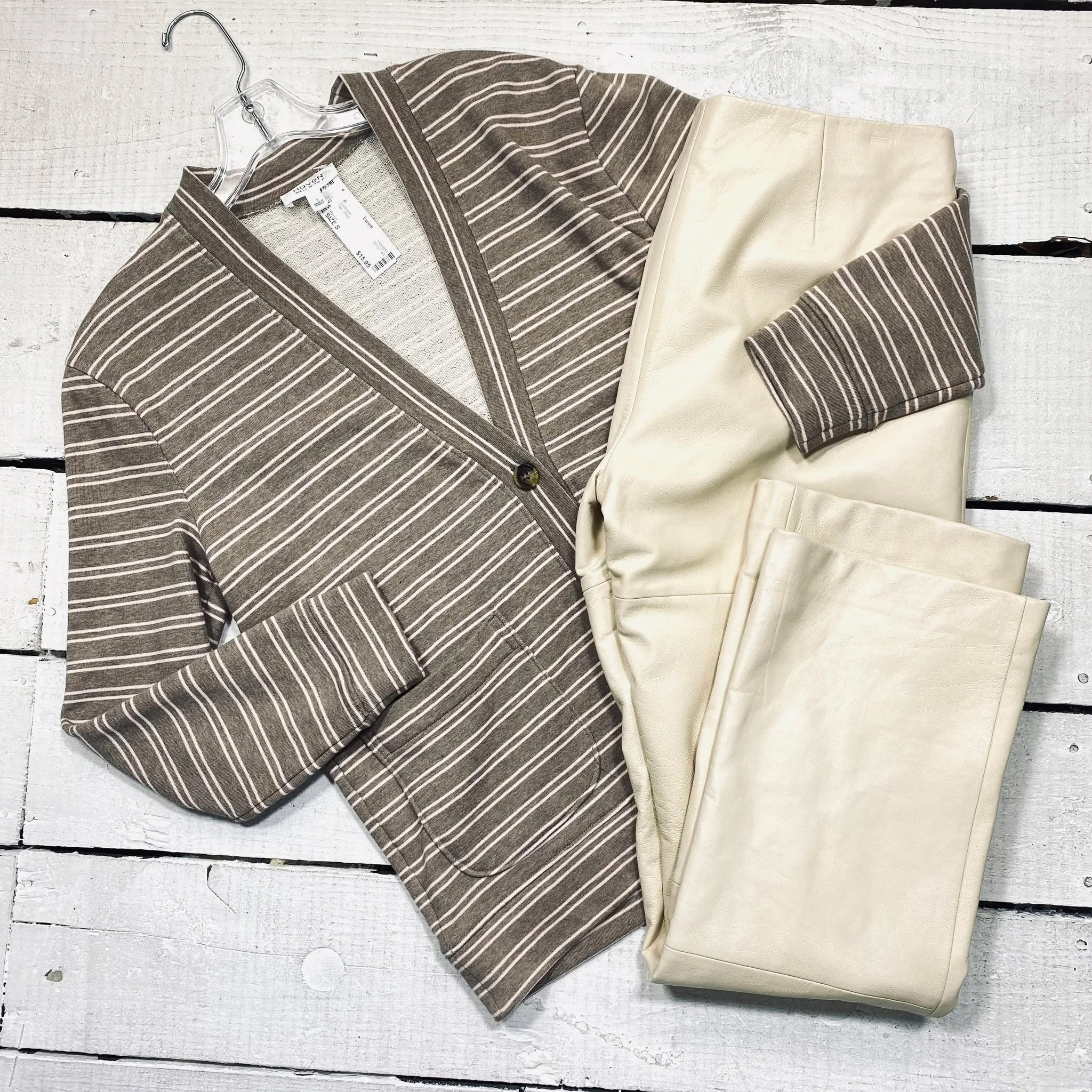 Haven Cardigan Size S, $15.95
Vakko Pants Size 6, $25.95