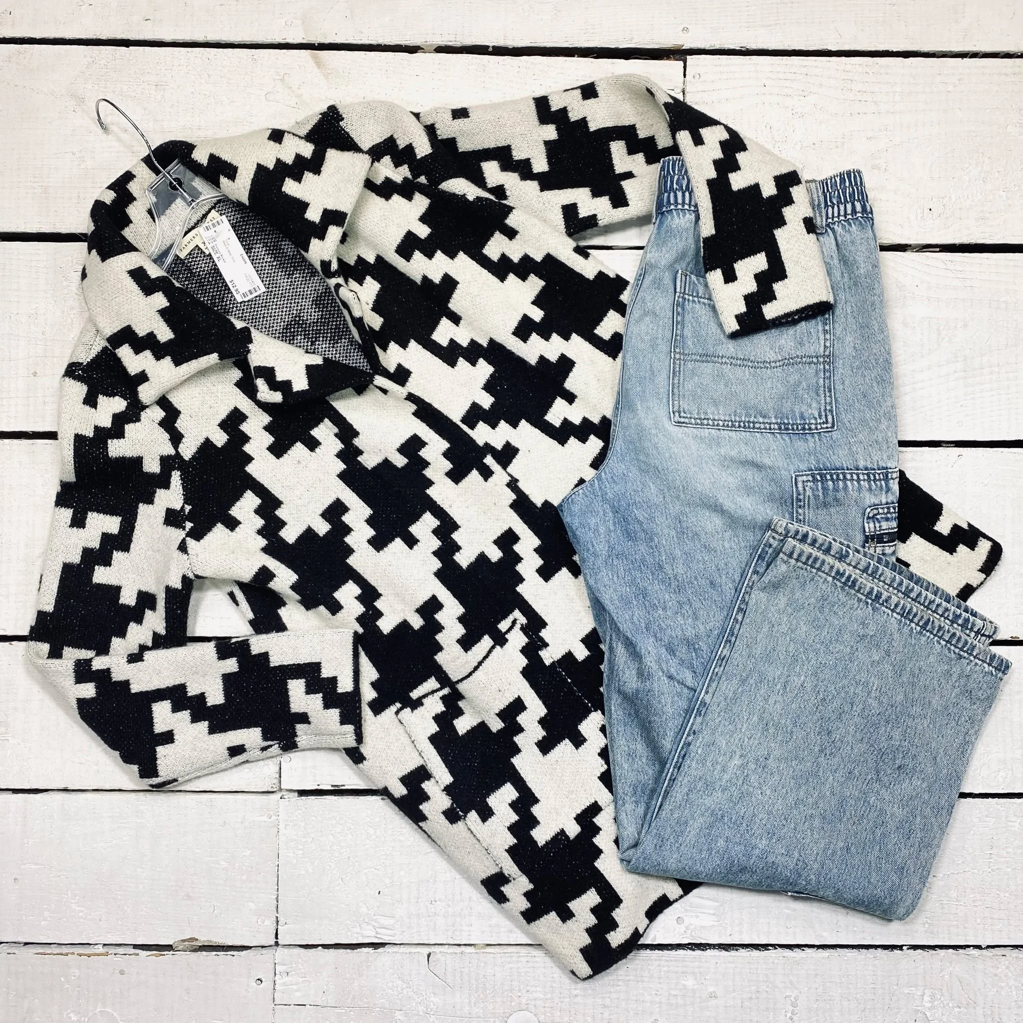 Farmers Market Tunic Size XL, $12.95
So Jeans Size 14, $12.95