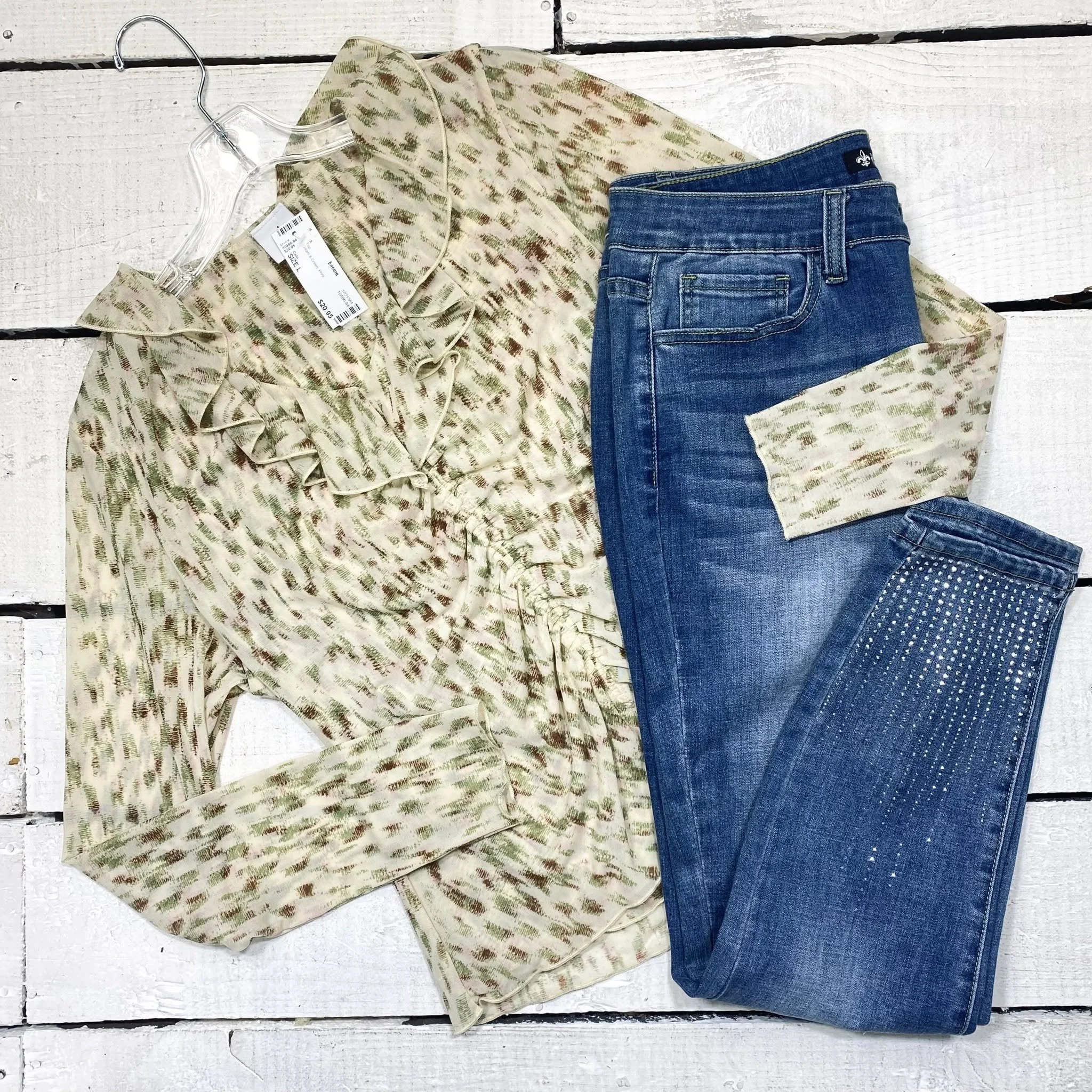 Cabi Top Size L, $20.95
Vocal Jeans Size 10, $12.95