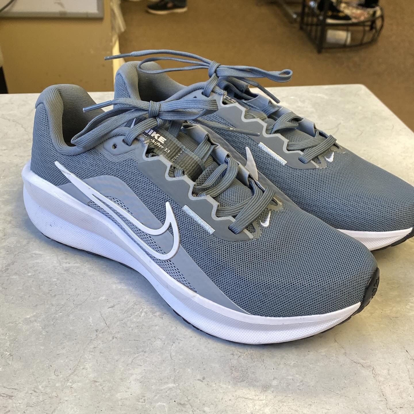 Womens Nike size 6.5, $35.95! 🔥🔥🔥