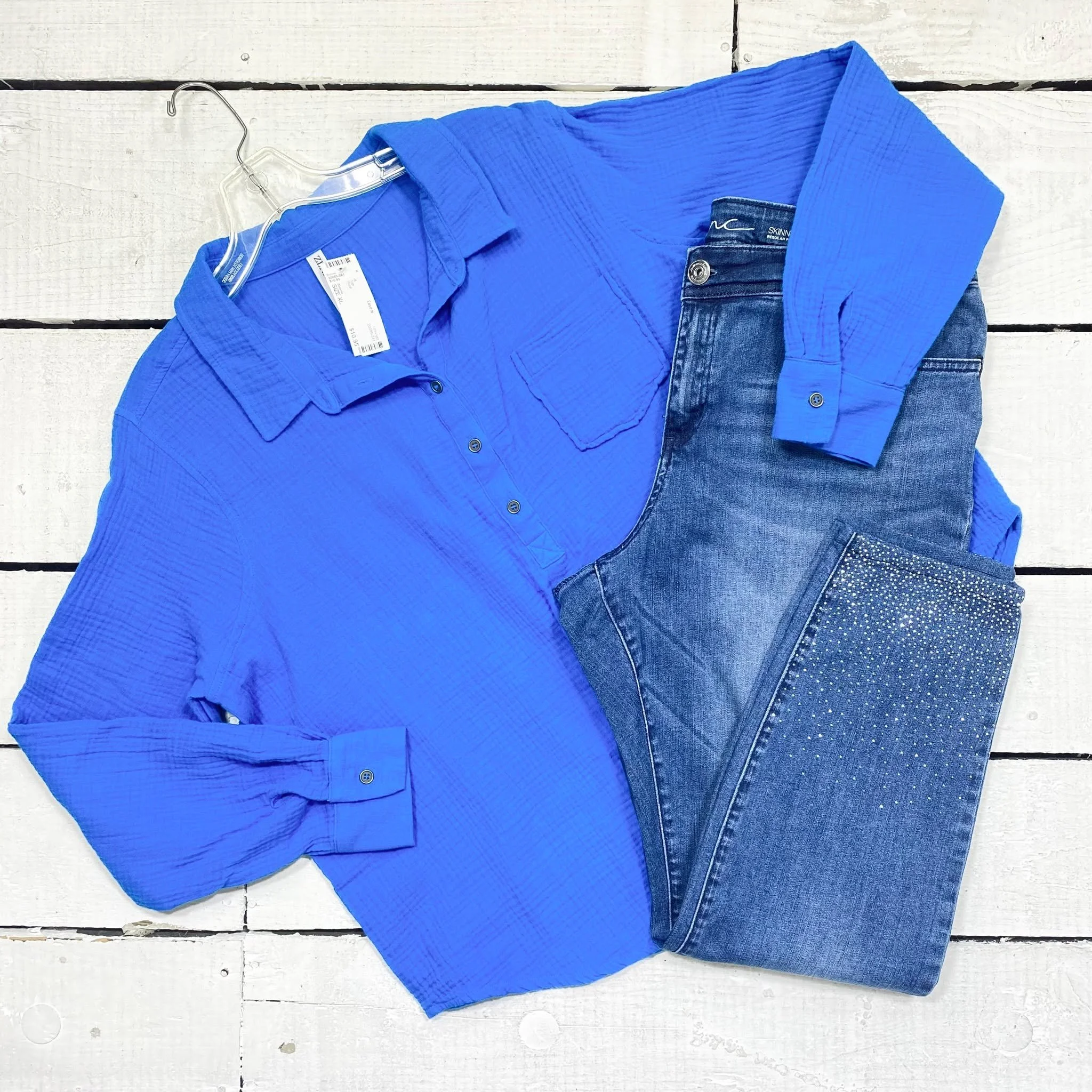 Zenana Top Size XL, $10.95
INC Jeans Size 14, $14.95