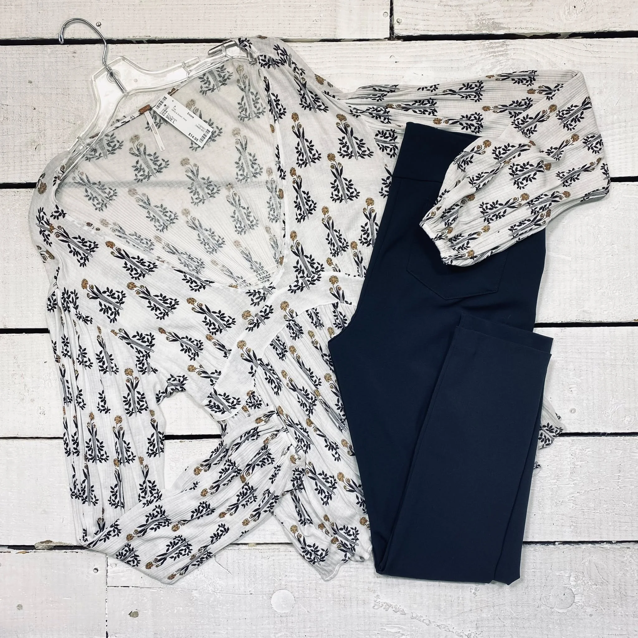 Free People Top Size L, $14.95
Lilly Pulitzer Pants Size 6, $42.95