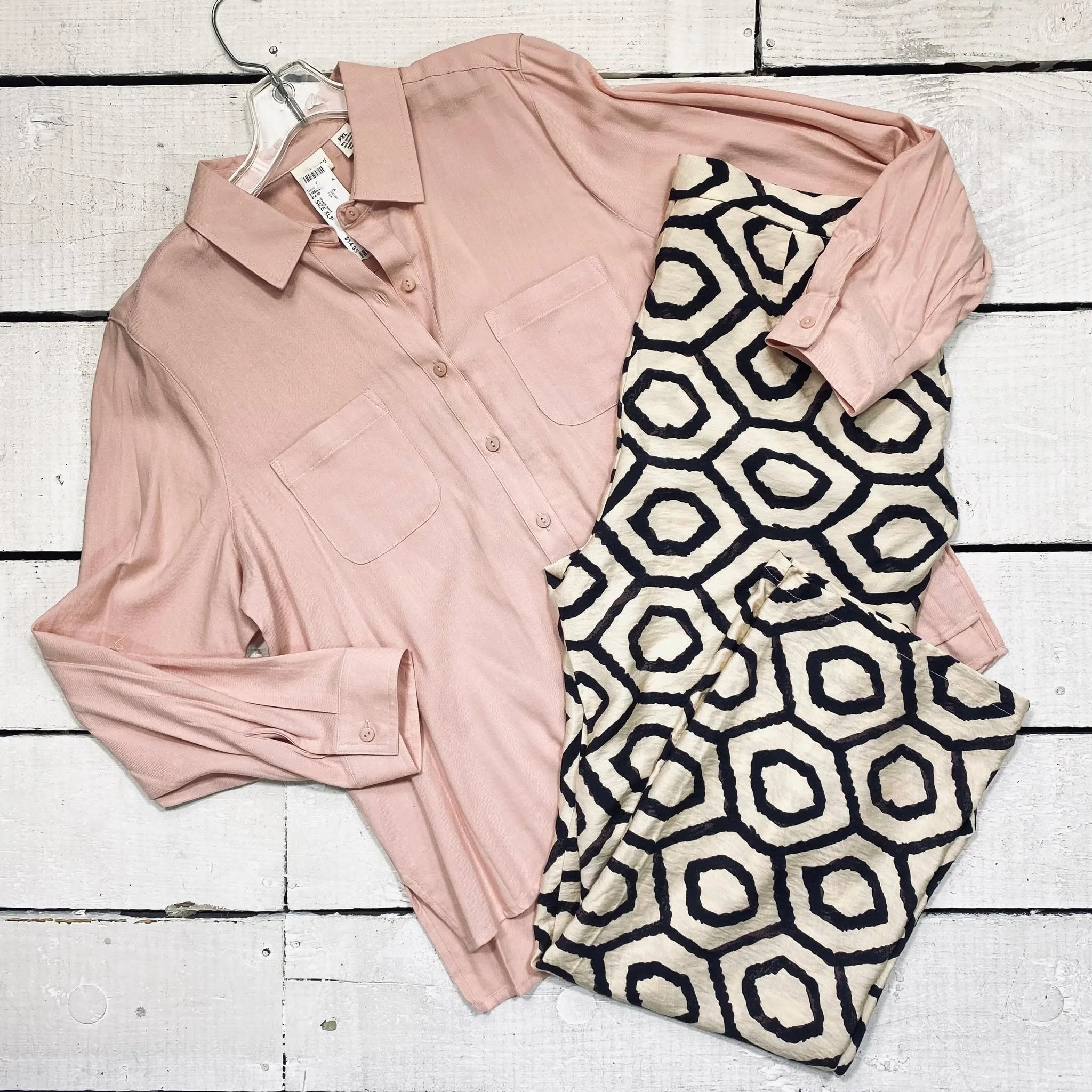 Westbound Blouse Size XLP, $14.95
Sincerely Jules Pants Size 16, $15.95