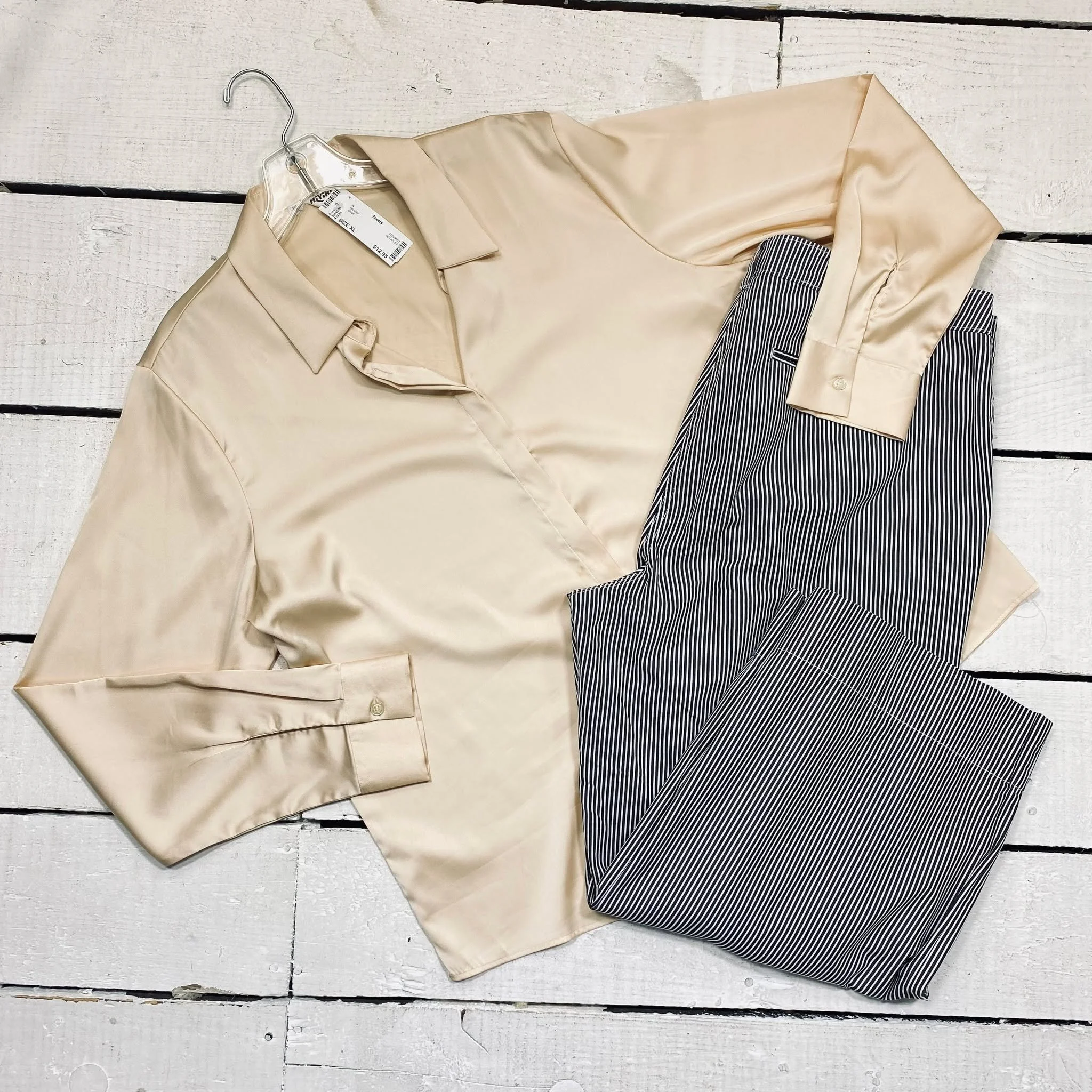 Blouse Size XL, $12.95
Talbots Capris Size 14, $10.95