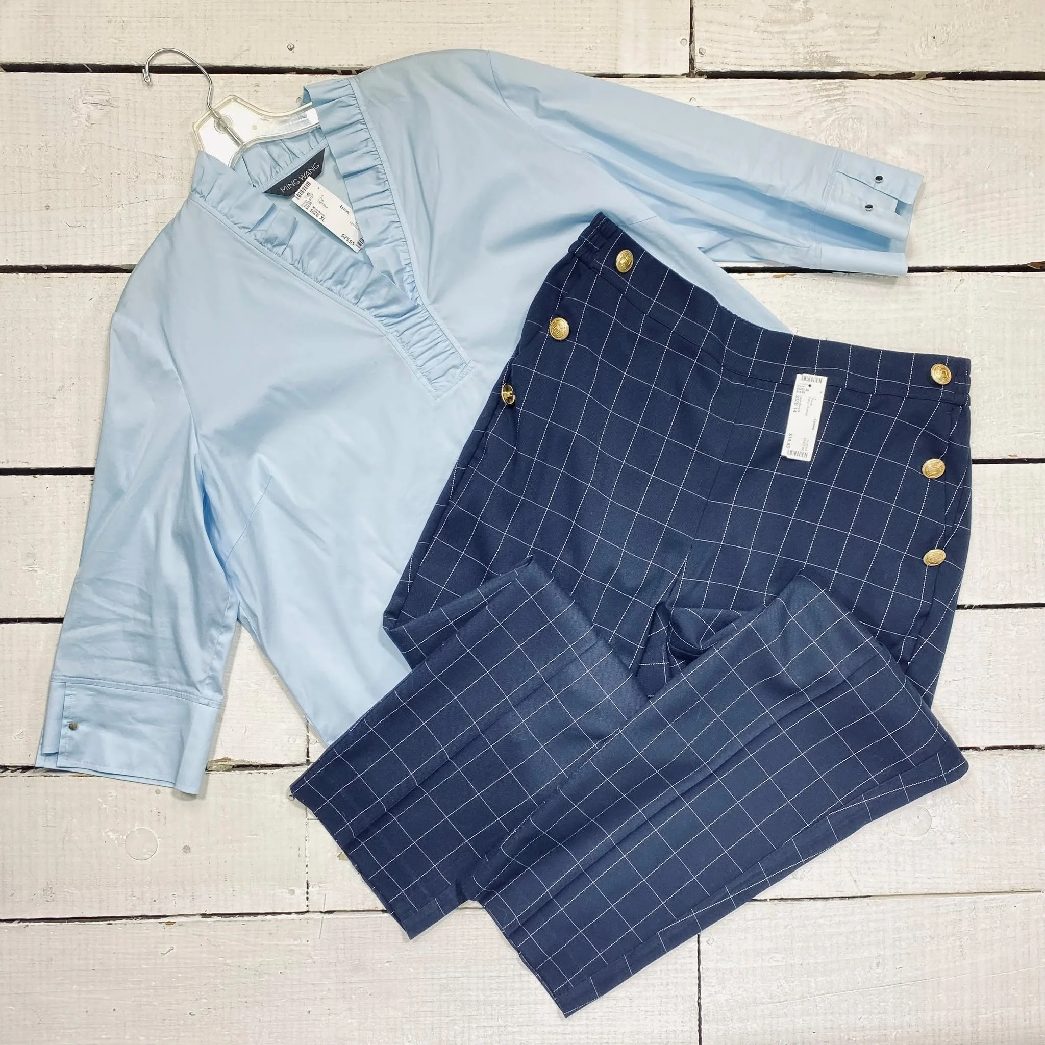 Ming Wang Top Size XL, $25.95
Lane Bryant Pants Size 14, $18.95