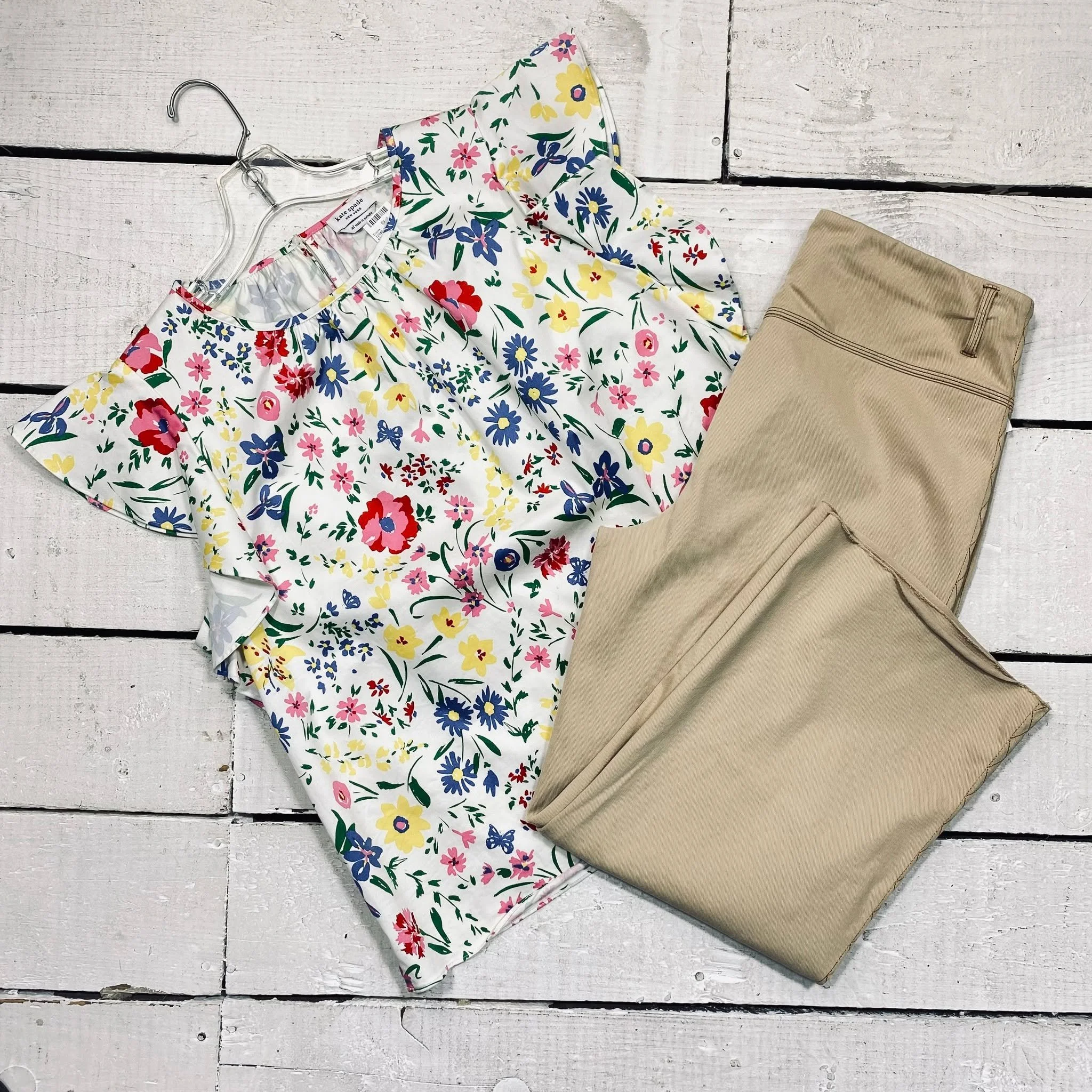 Kate Spade Top Size XL, $28.95
Lysse Pants Size 14, $18.95