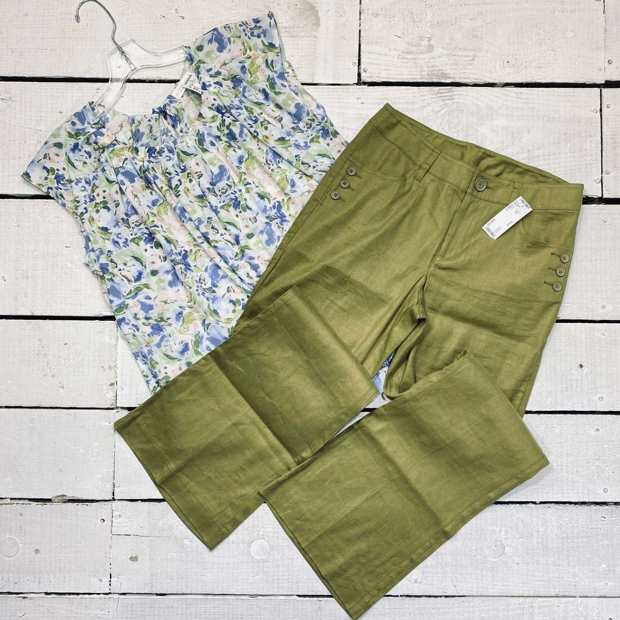 Lauren Conrad Top Size L, $10.95
Cabi Pants Size 4, $28.95