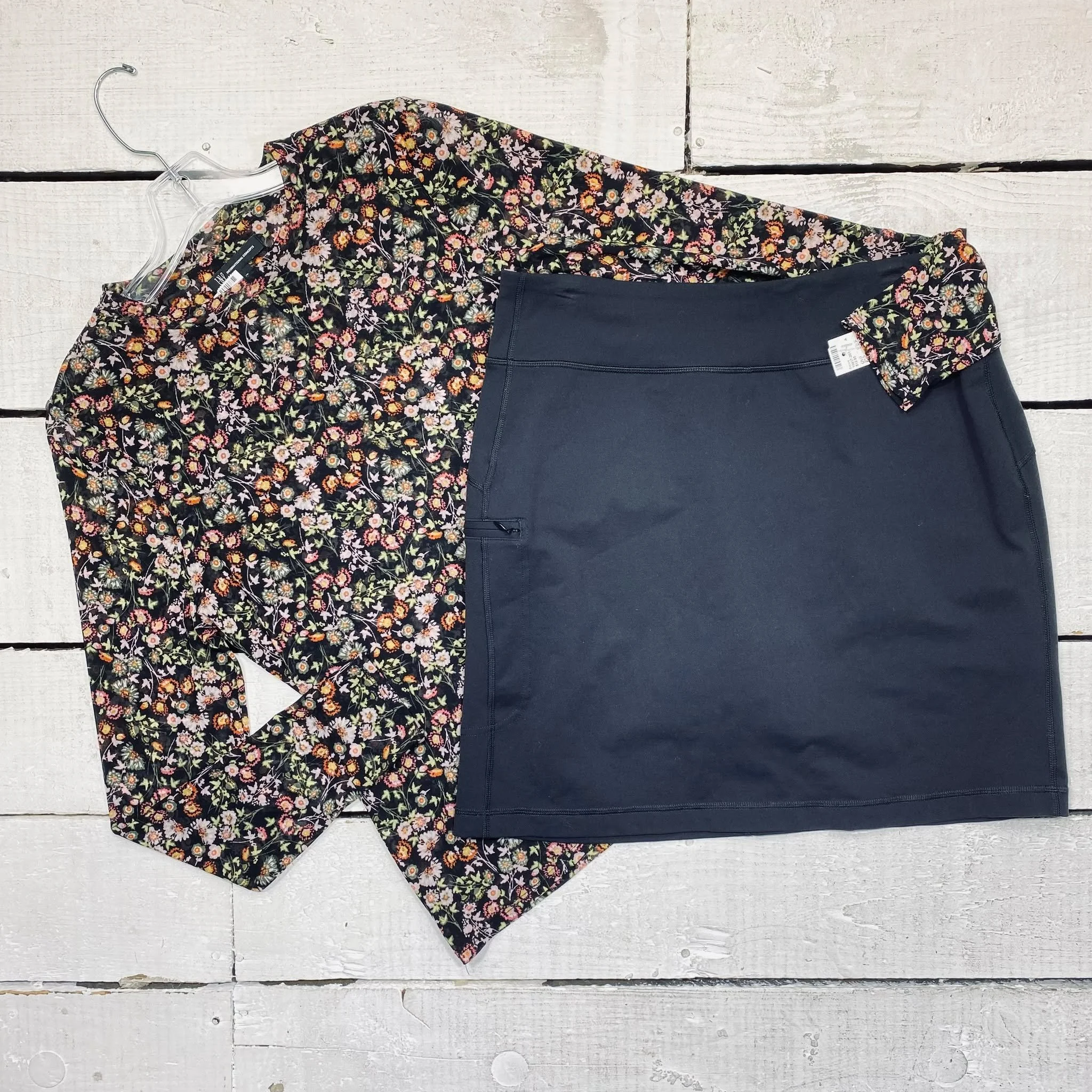 INC Top Size L, $12.95
Duluth Trading Co Skort Size 8, $12.95