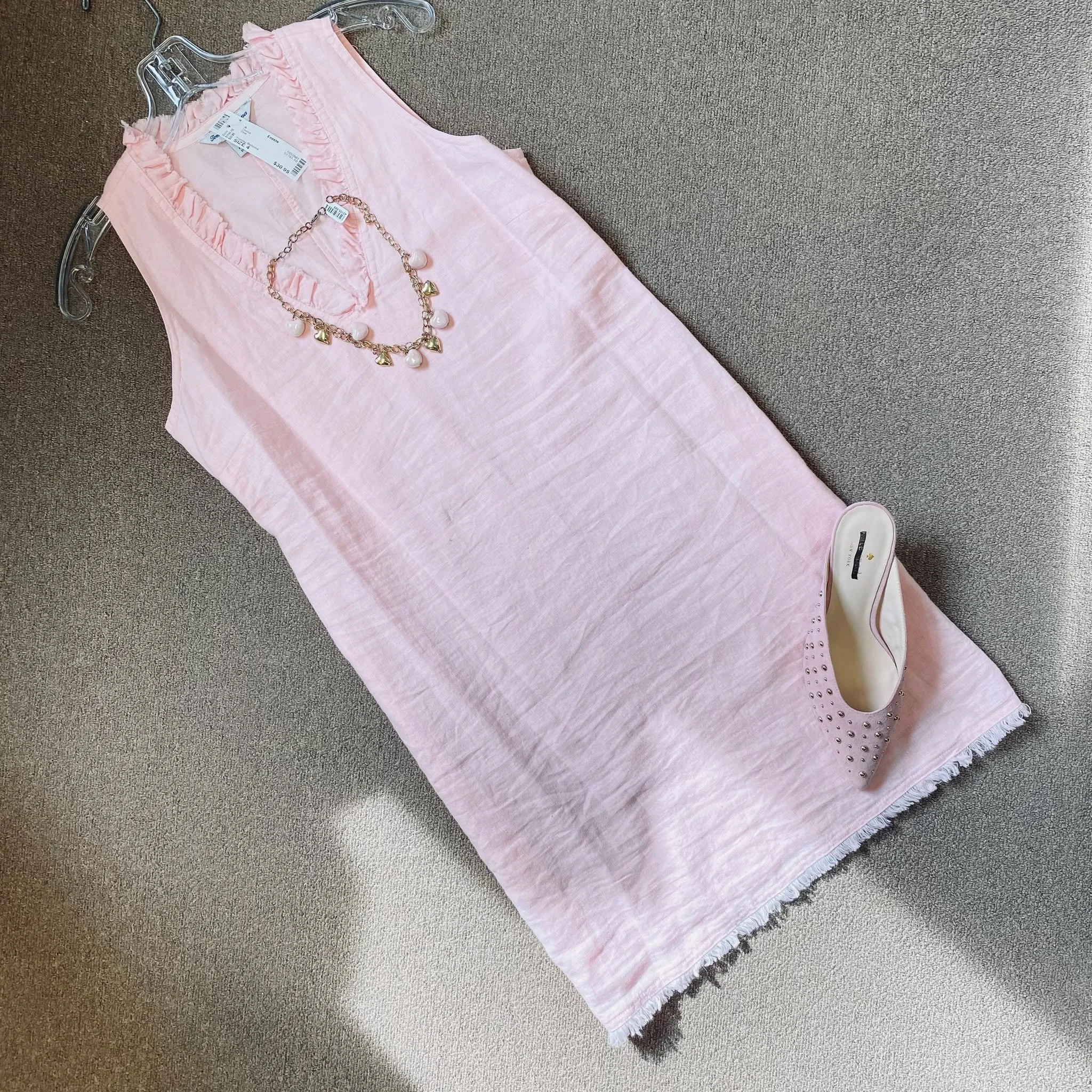 Tommy Bahama Dress Size 4, $30.95
Kate Spade Slides Size 6.5, $52.95
Necklace, $8.55