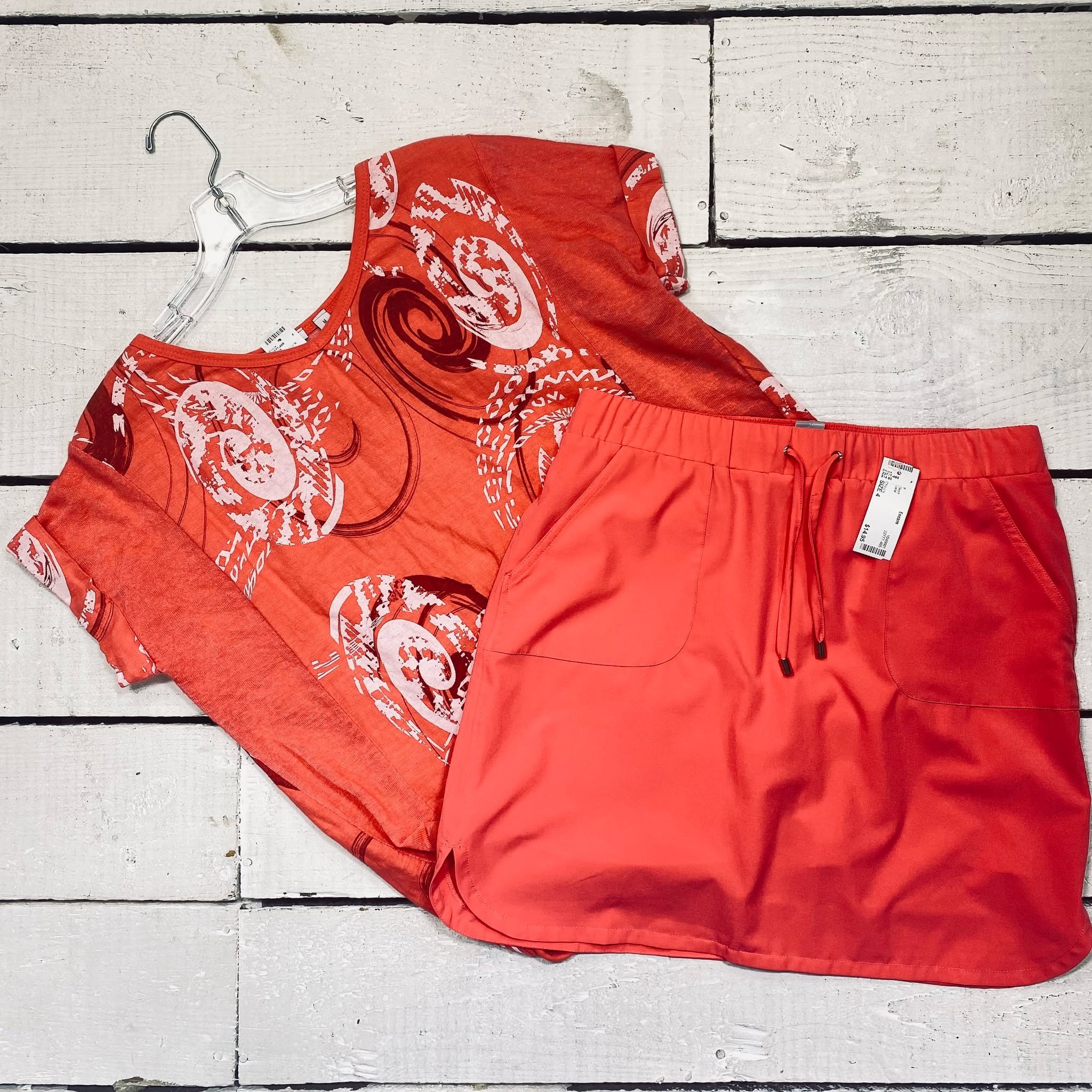 Kaktus Top Size M, $14.95
Chicos Skort Size 4, $14.95