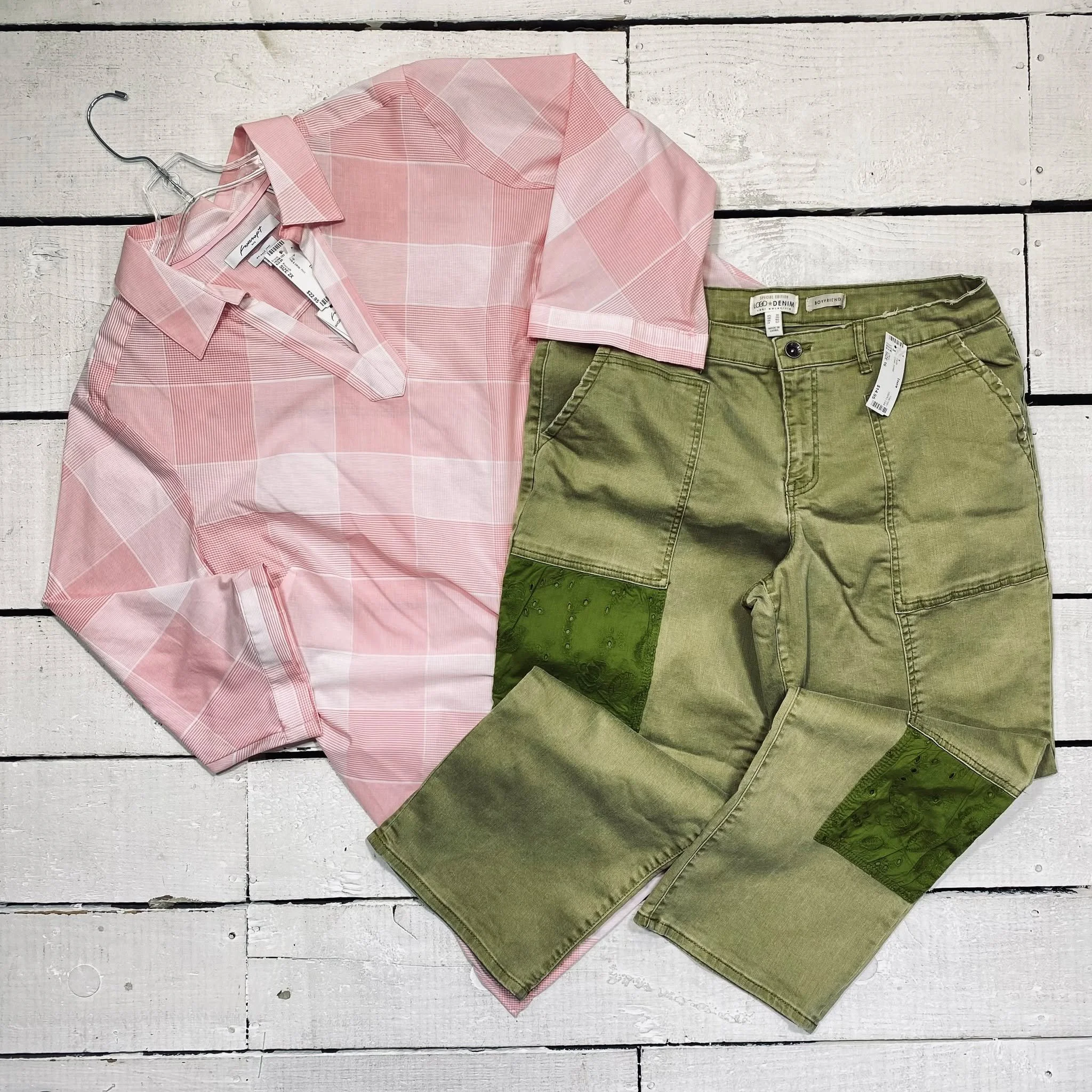 Foxcroft Top Size 2X, $22.95
LOGO Pants Size 16, $14.95