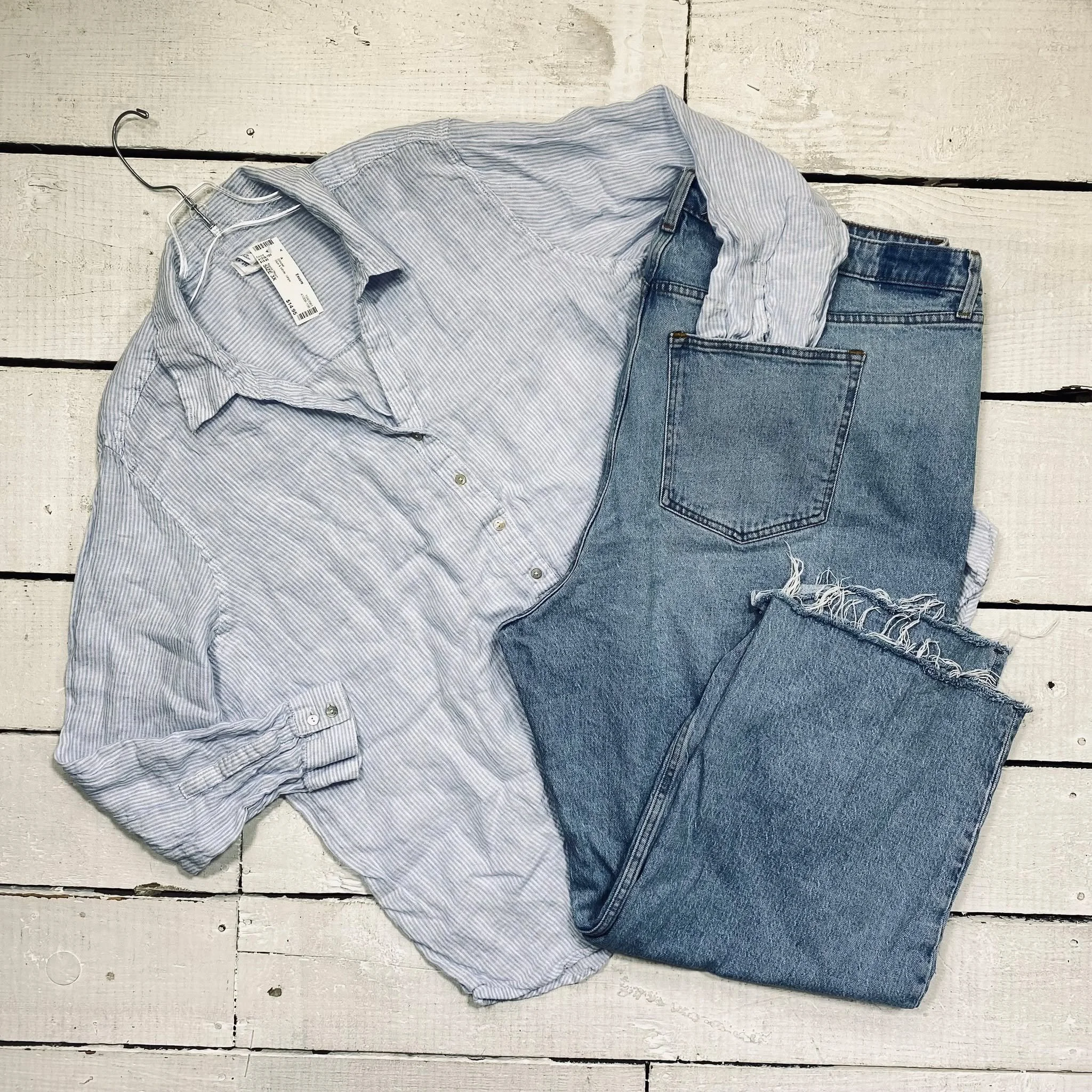 Sigrid Olsen Blouse Size 3X, $14.95
Abercrombie &amp; Fitch Jeans Size 24, $15.95