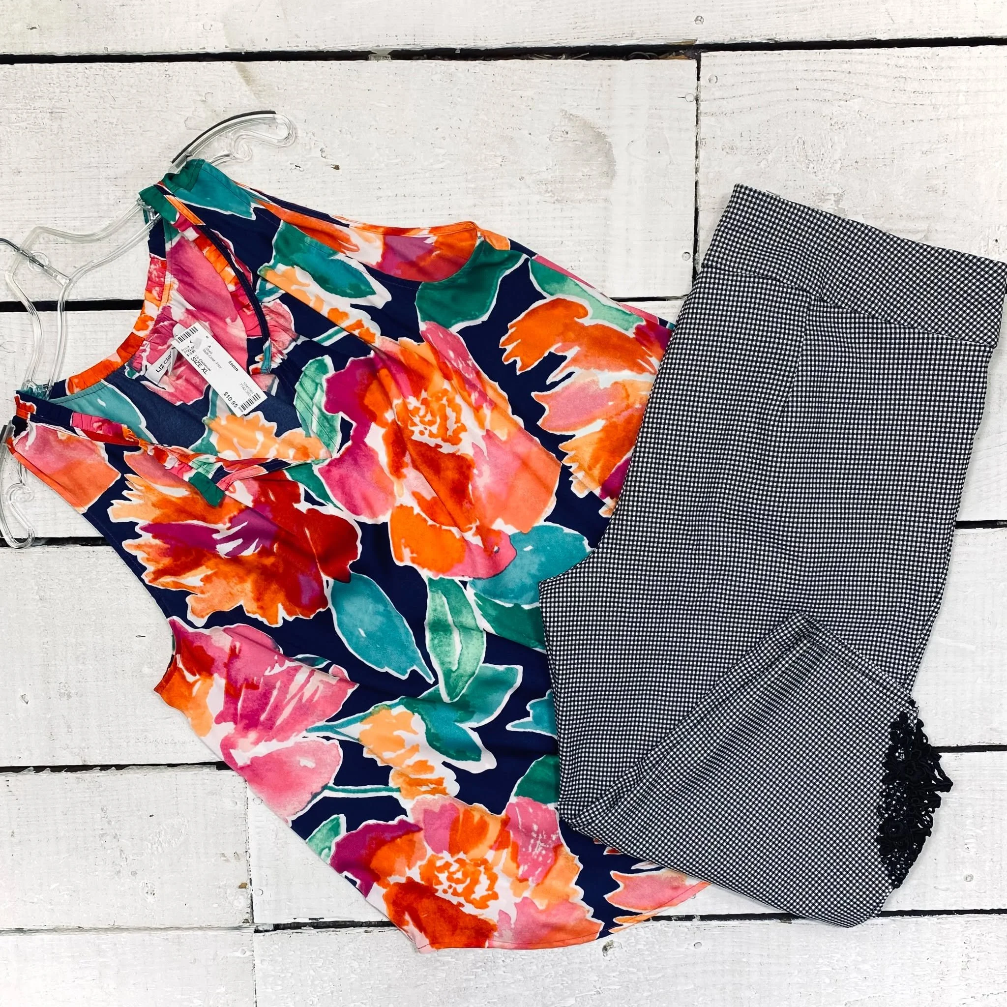 Liz Claiborne Shell Size XL, $10.95
CJ Banks Capris Size 16, $15.95