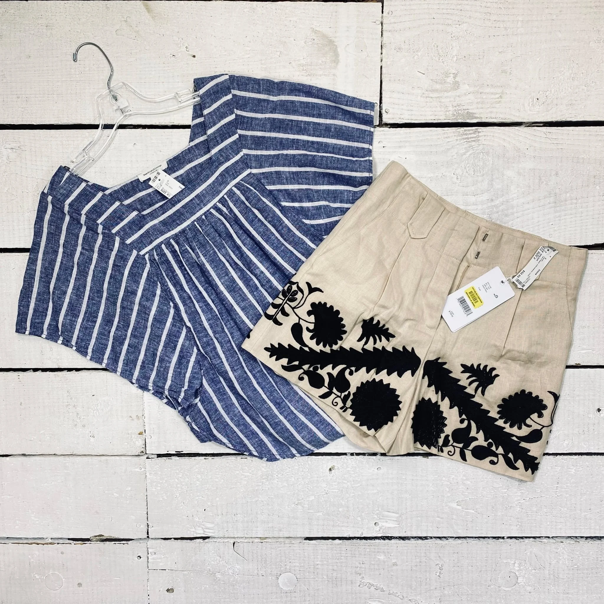 BeachLunchLounge Top Size XS, $10.95
Le' AL.X Shorts Size 2, $52.95